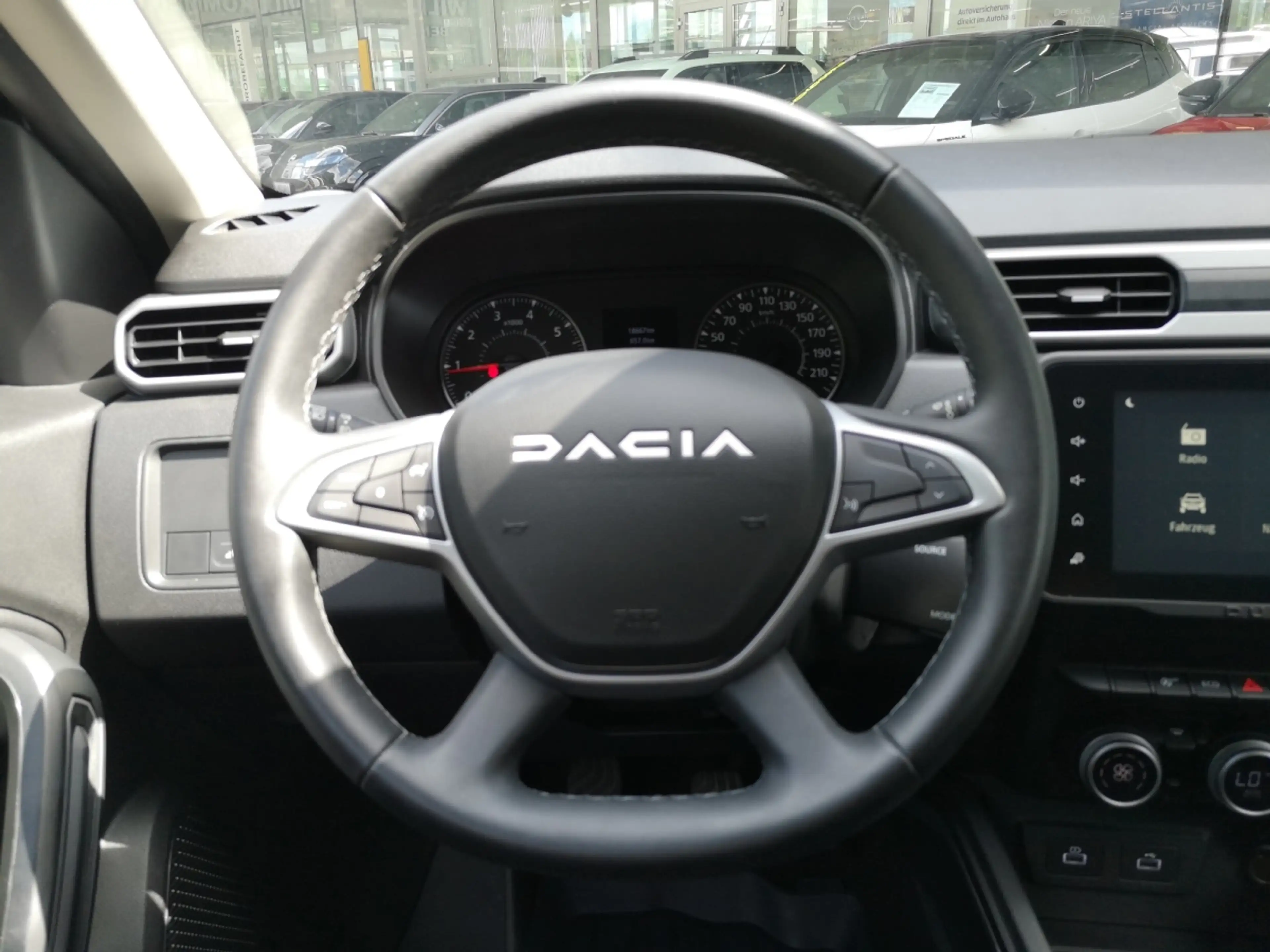 Dacia Duster DUSTER JOURNEY DCI — photo 13