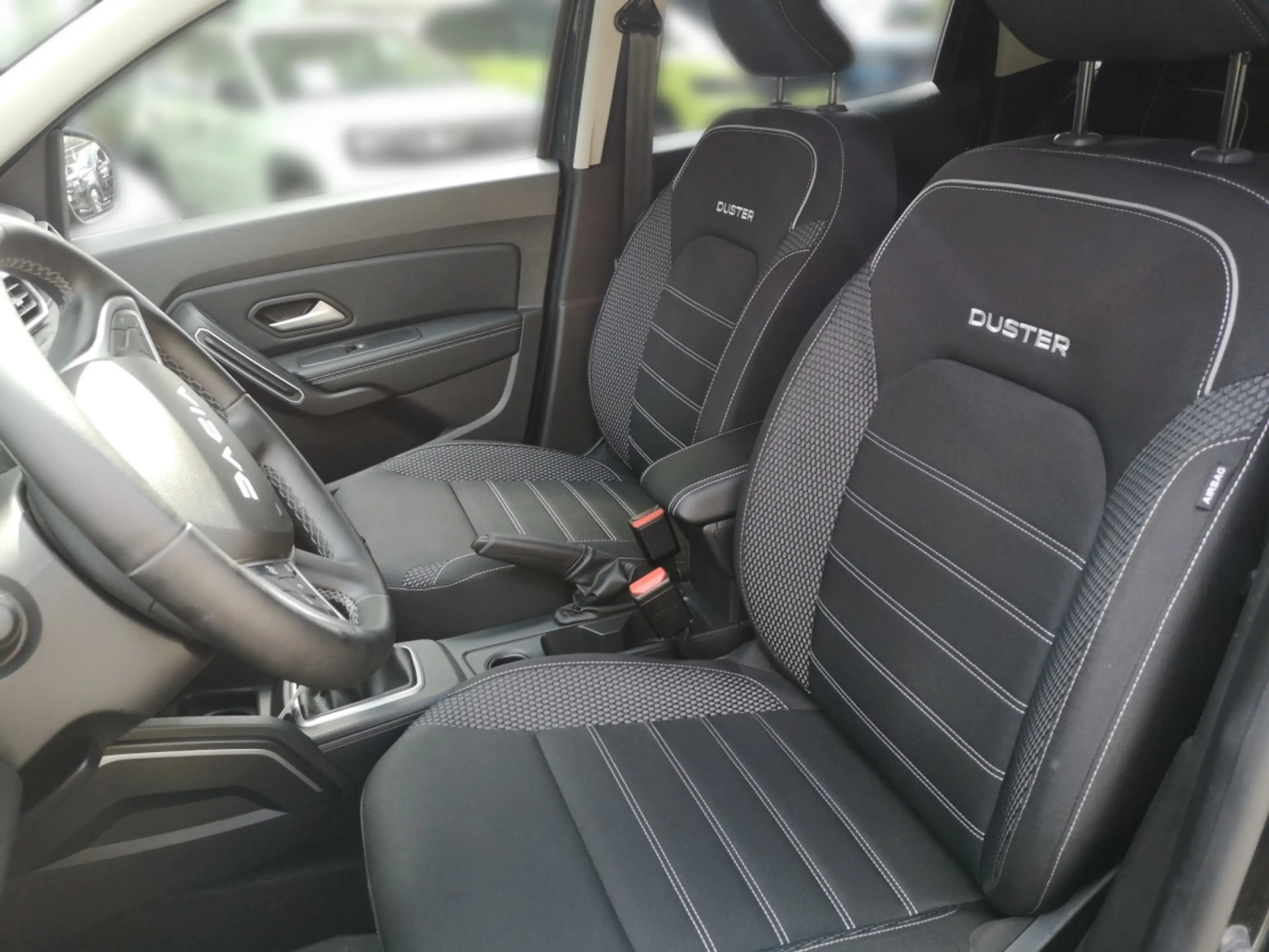 Dacia Duster DUSTER JOURNEY DCI — photo 5