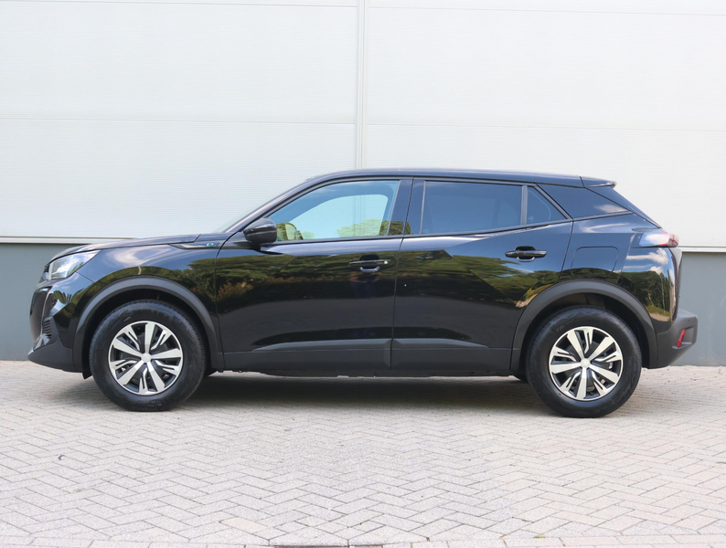 Peugeot e-2008 EV Active 50 kWh 136pk | Navigatie | Donder getint — photo 2