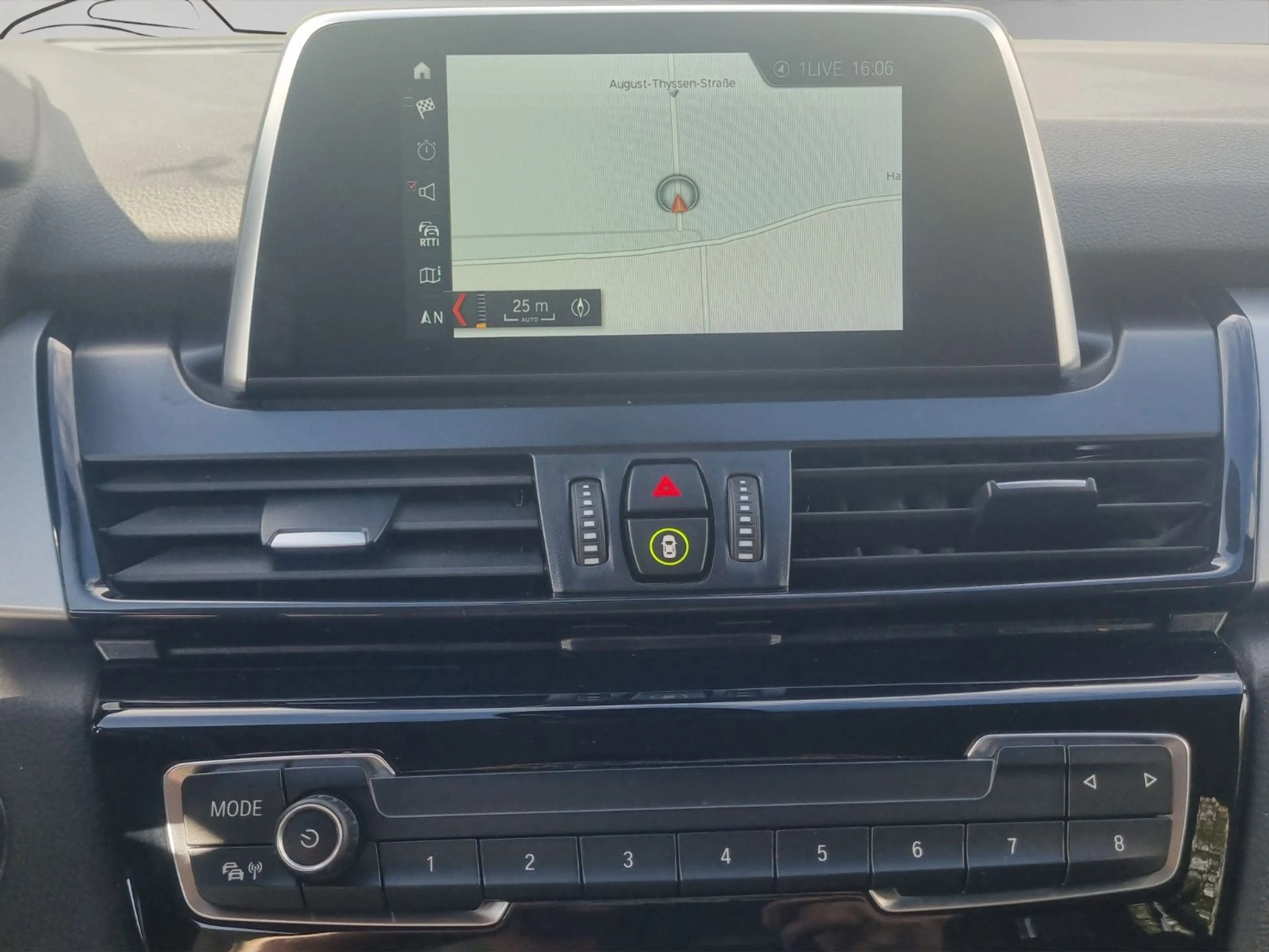 BMW 216 216d GT EDITION COLORVISION NAVI/SHZ/PDC/SPOSI — photo 14
