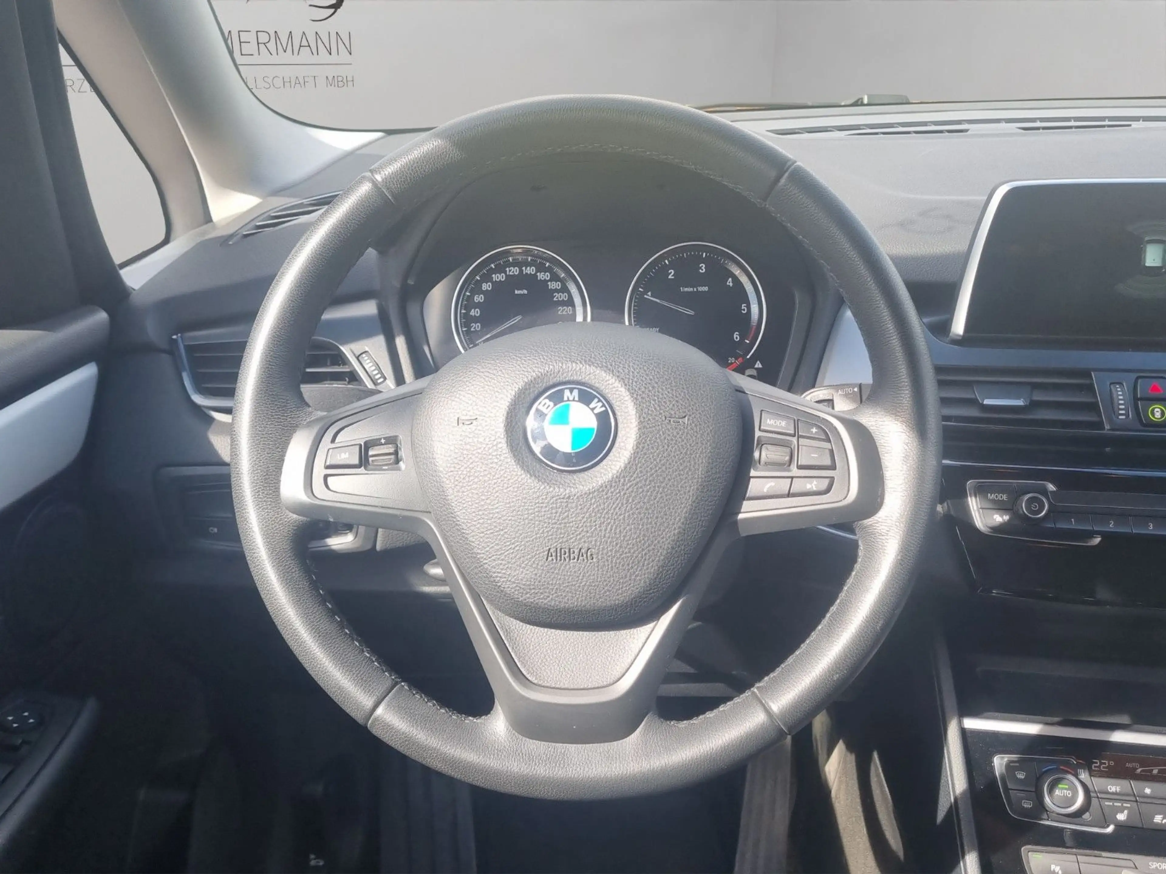 BMW 216 216d GT EDITION COLORVISION NAVI/SHZ/PDC/SPOSI — photo 11