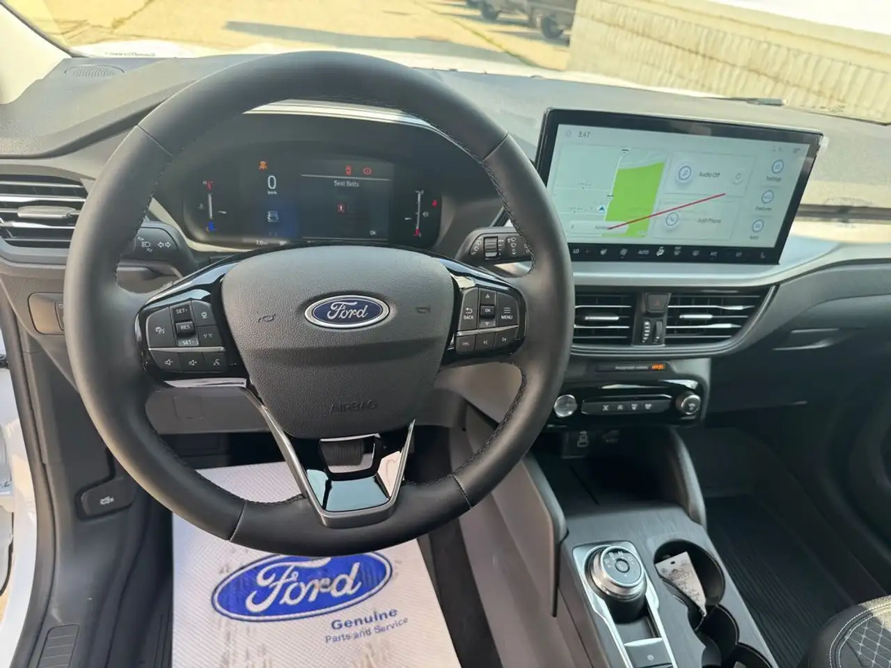 Ford Escape снимка Ford Escape