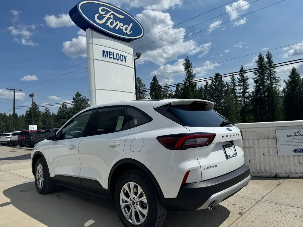 Ford Escape снимка Ford Escape