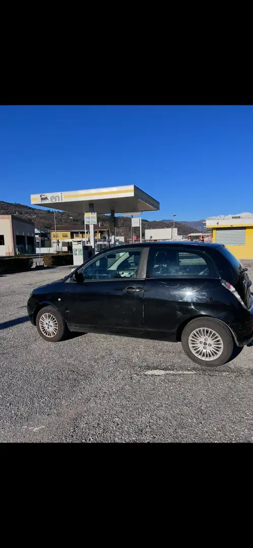 Lancia Ypsilon 1.2 8v Argento Schwarz - 2