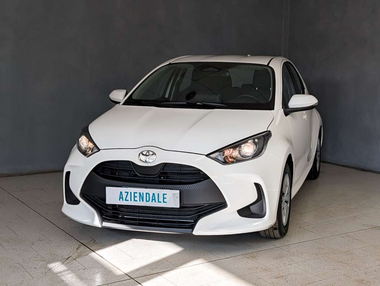 Toyota Yaris Yaris 1.5h 130 Premiere