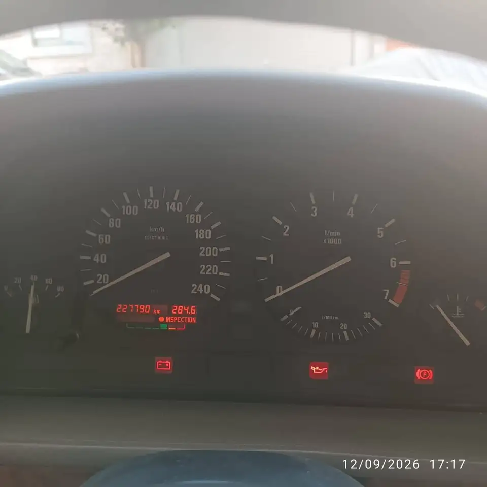 BMW 520i 24V, foto 11