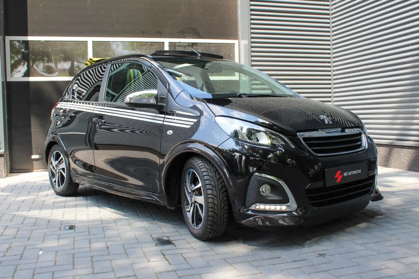 Peugeot 108 GT-Line Opendak / Musketier bodykit / Apple carpla Nero - 2