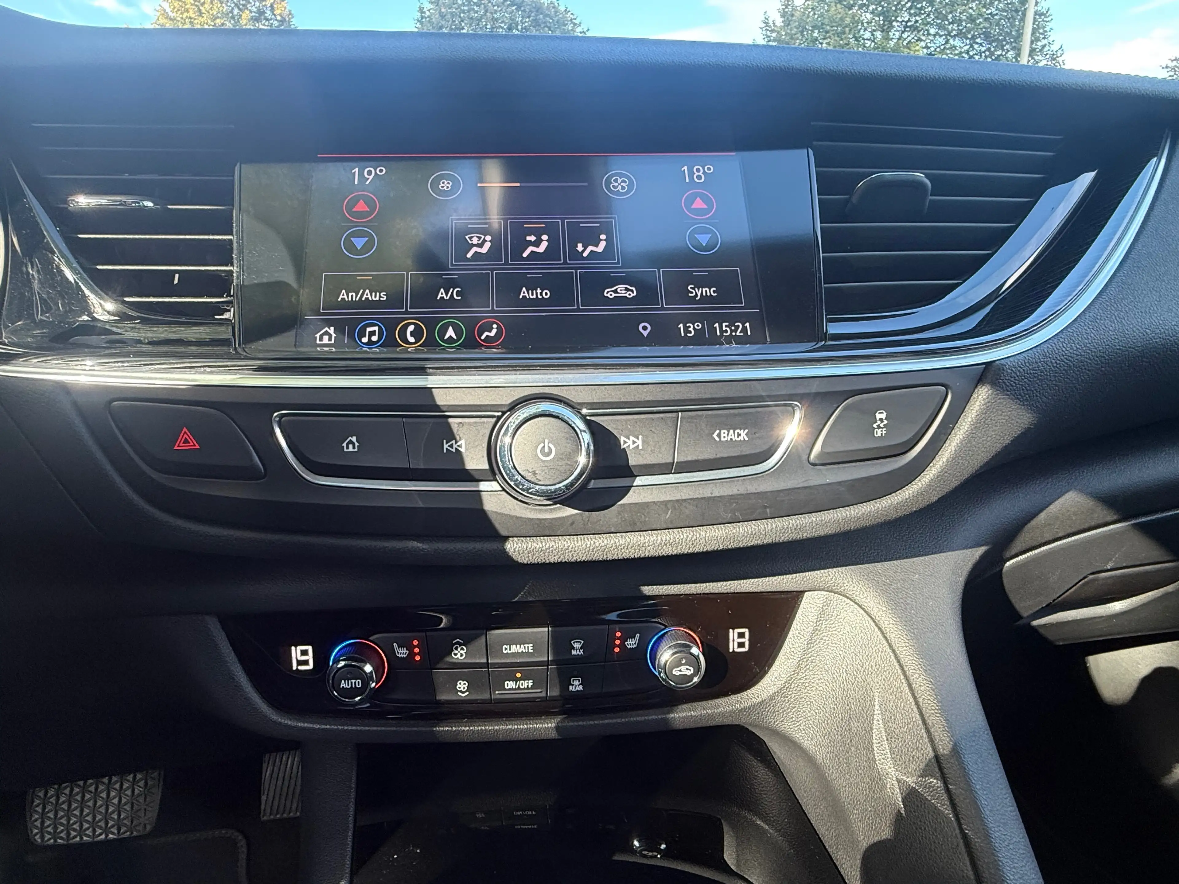 Opel Insignia Innovation — photo 12
