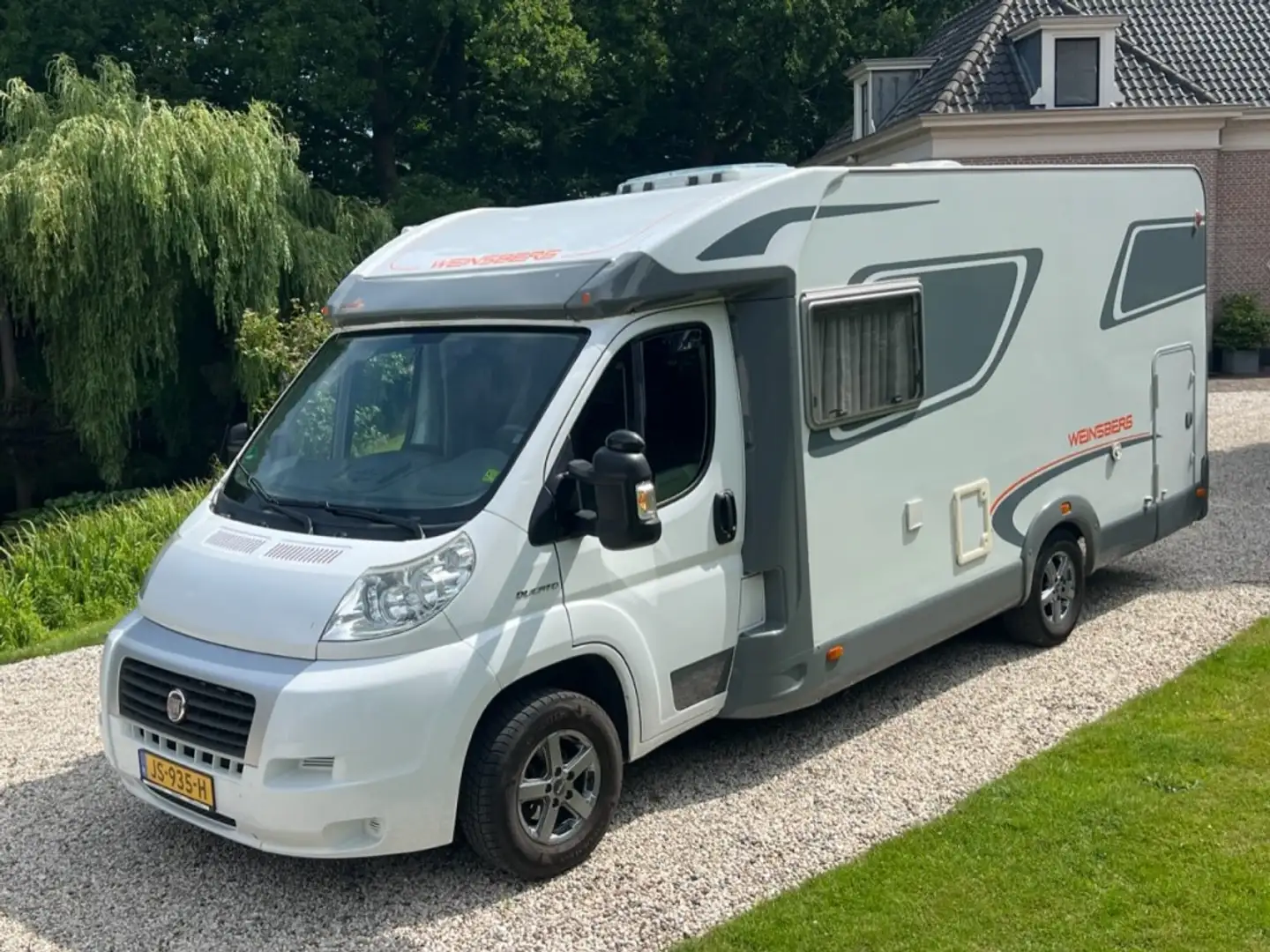 Weinsberg X 250 / 2 Blanco - 1