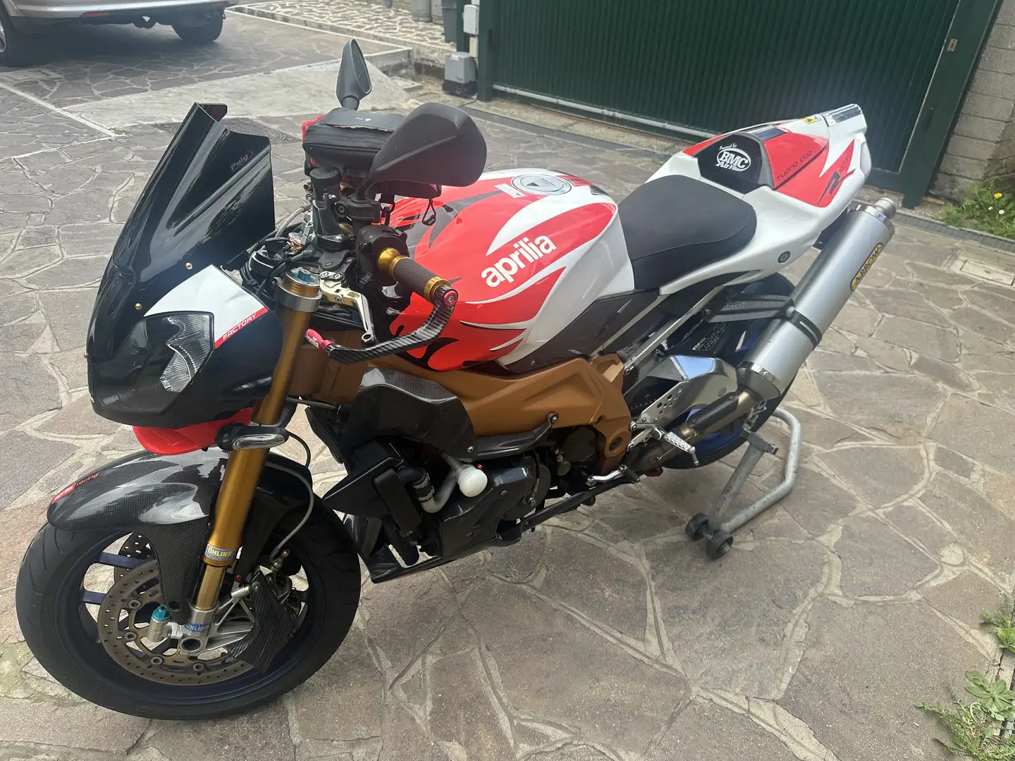 Aprilia Tuono r 1000 factory Rot - 2