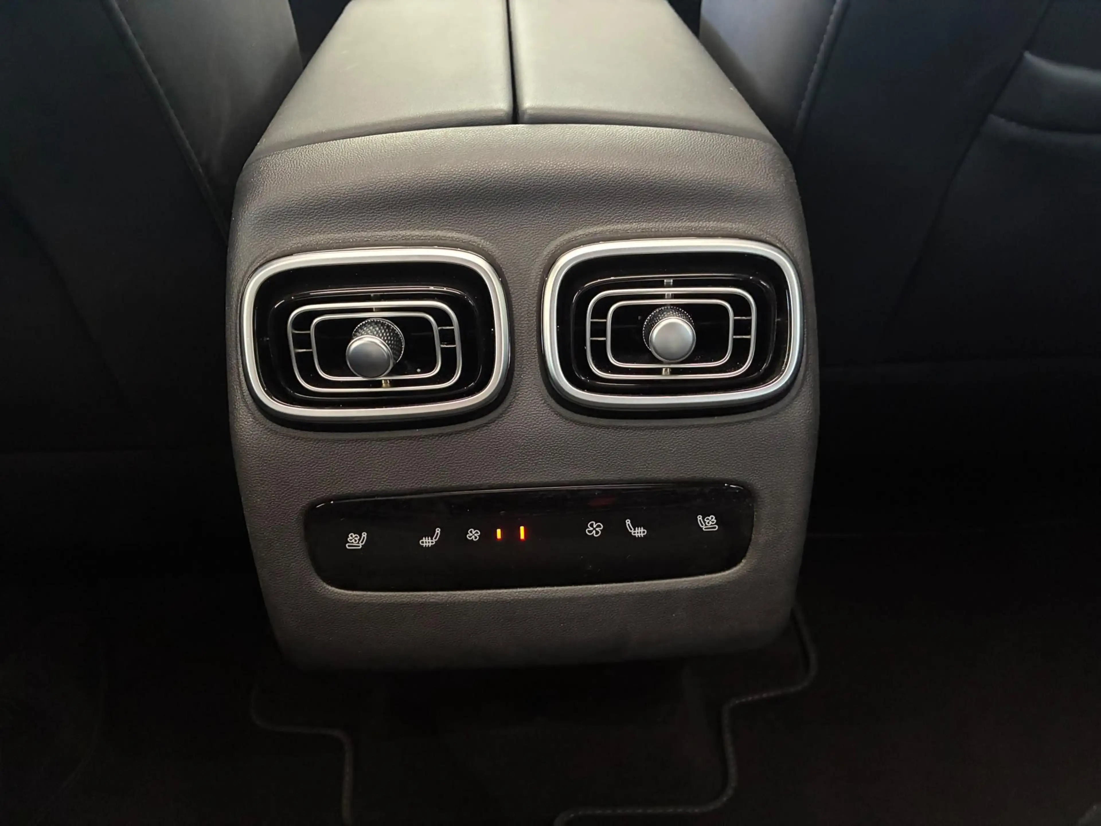 Jaecoo 8 1.5 SHS-P Exclusive 7p | Demo | 7 Persoons | Ful — photo 17