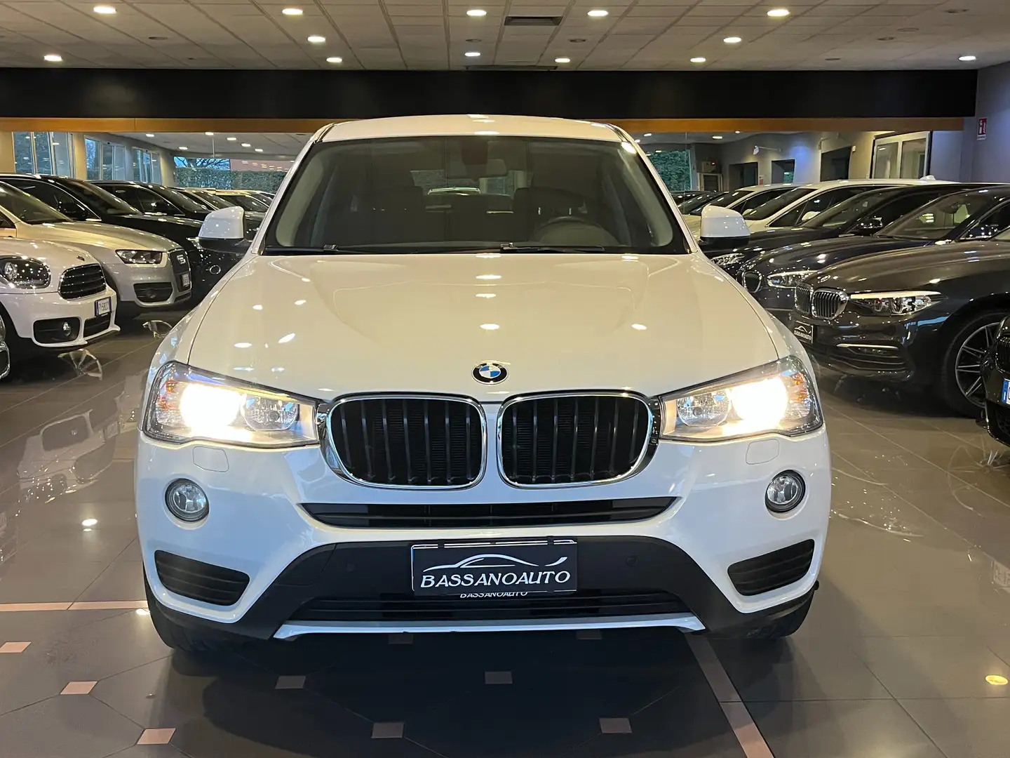 BMW X3 X3 xdrive20d IMPECCABILE !! Bianco - 2