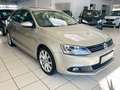 Volkswagen Jetta VI Match 1,4 /Klima/Navi/Leder/SchiebDach Argent - thumbnail 3