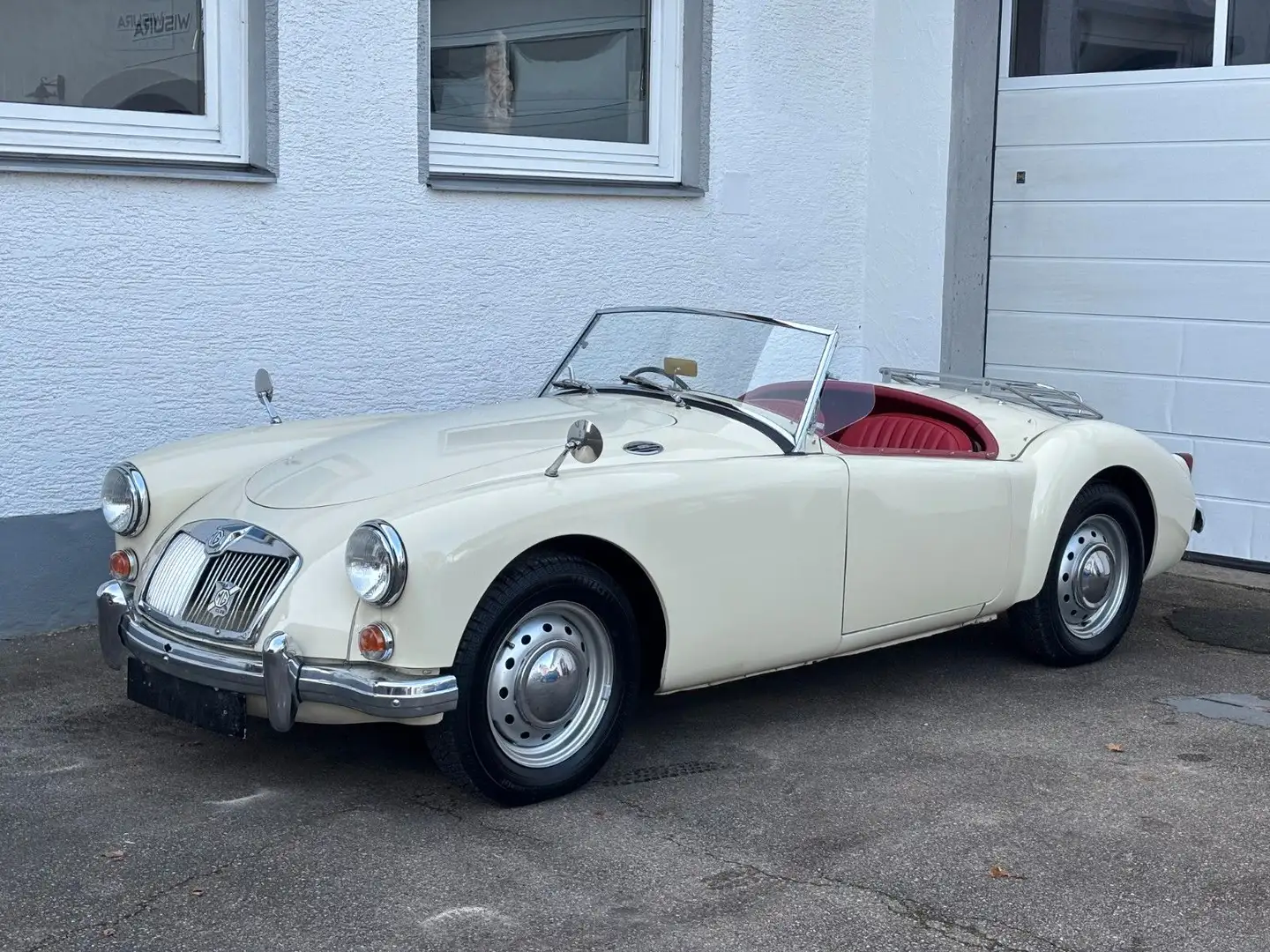 MG MGA 1500 Beige - 2
