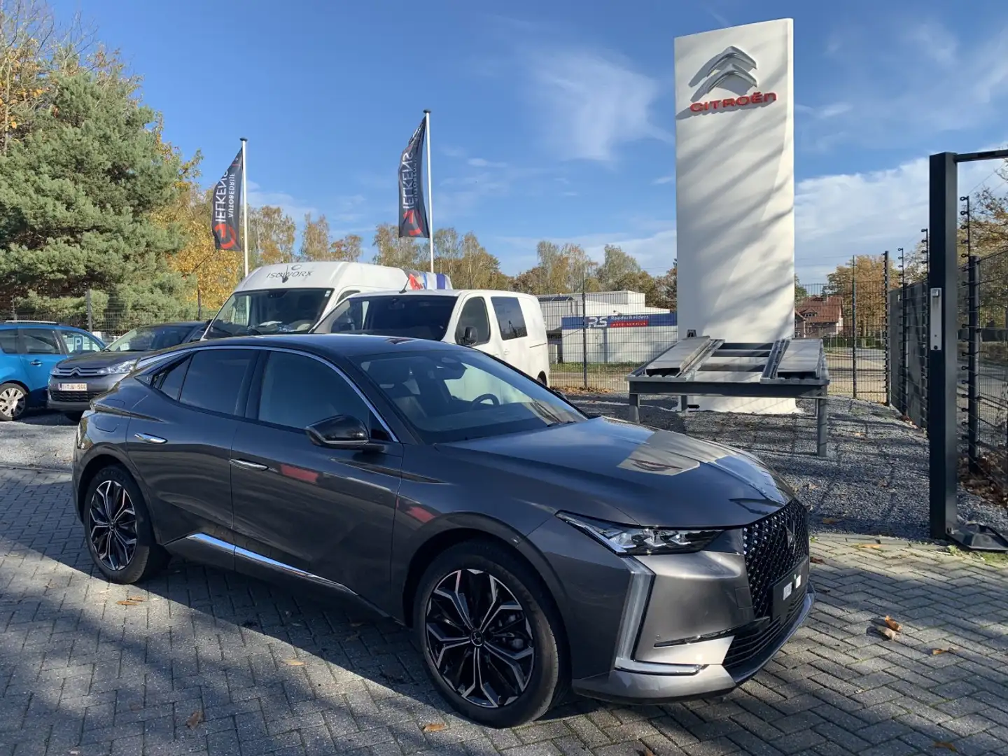 DS Automobiles DS 4 1.2 Turbo 130 Automaat Etoile Gris - 2