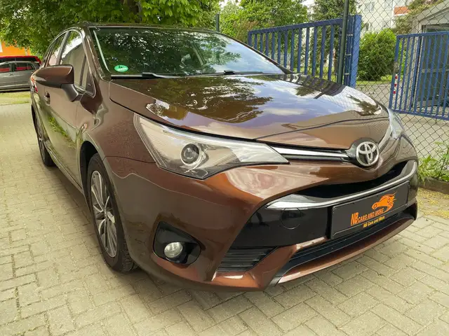Toyota Avensis Touring Sports Business Edition!!!
