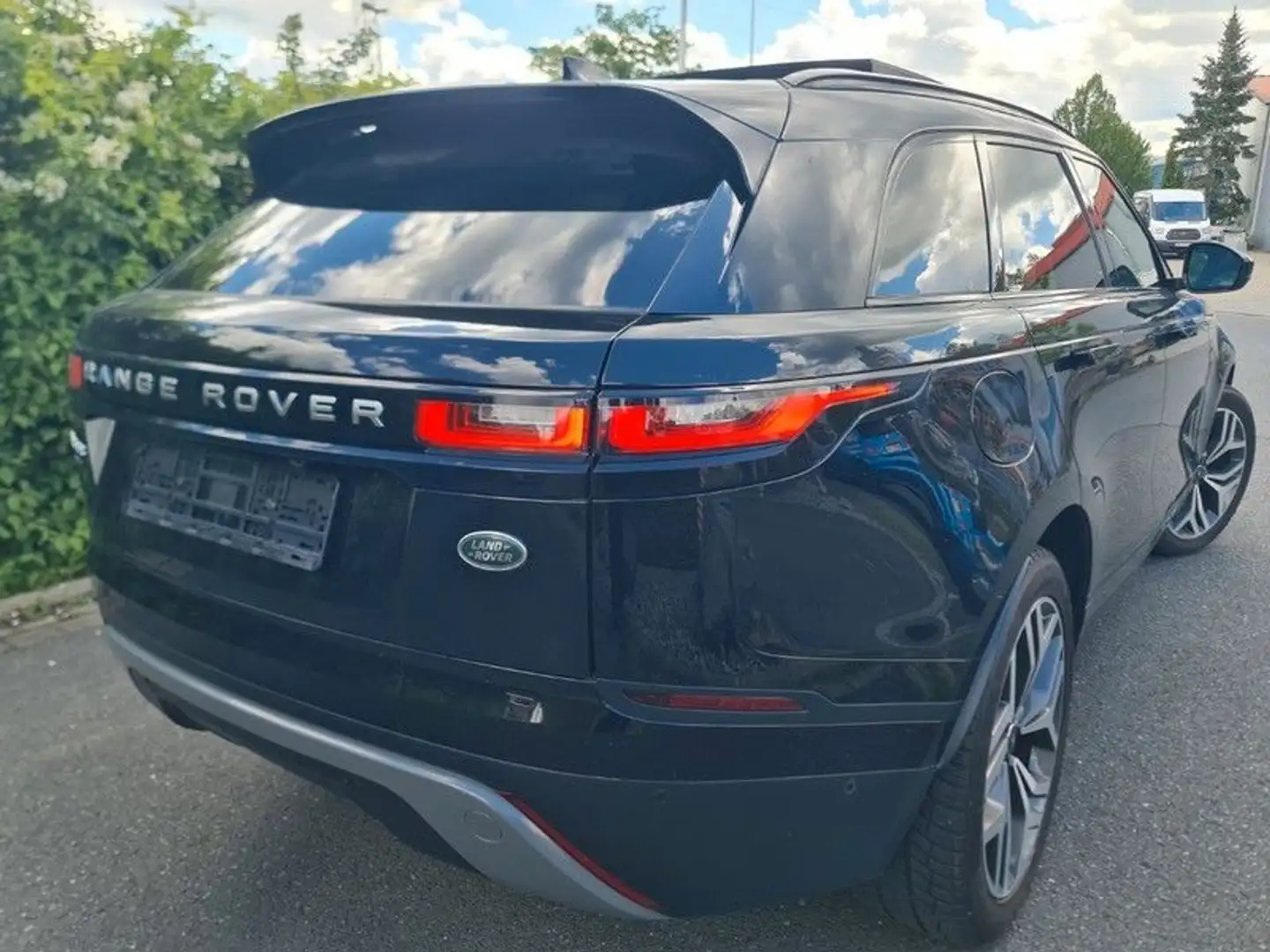 Land Rover Range Rover Velar 3.0 V6 Diesel SE Noir - 2