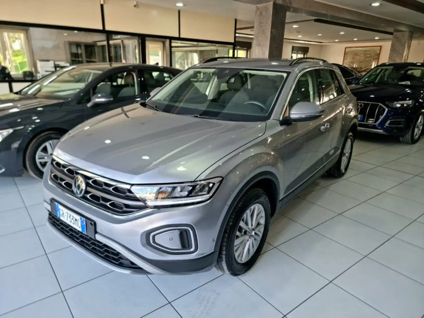 Volkswagen T-Roc NEW 2.0 TDI 150CV Life  DSG - Navi - Virtual Gris - 1