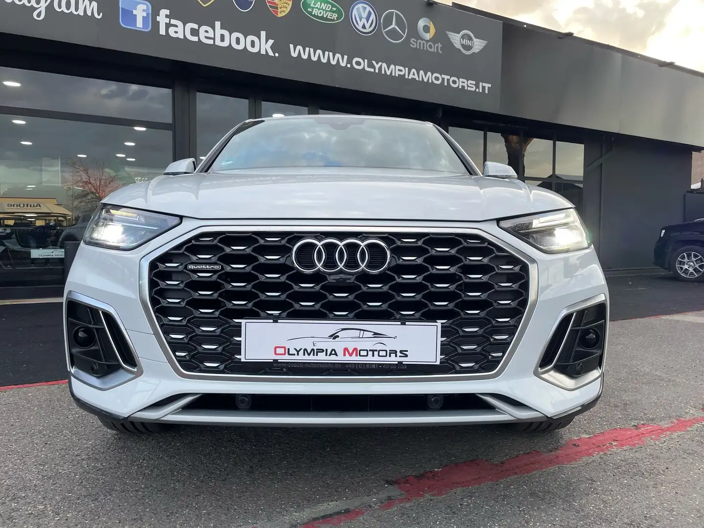 Audi Q5 SPORTBACK 40TDI S LINE VIRTUAL TETTO MATRIX 21 Biały - 2