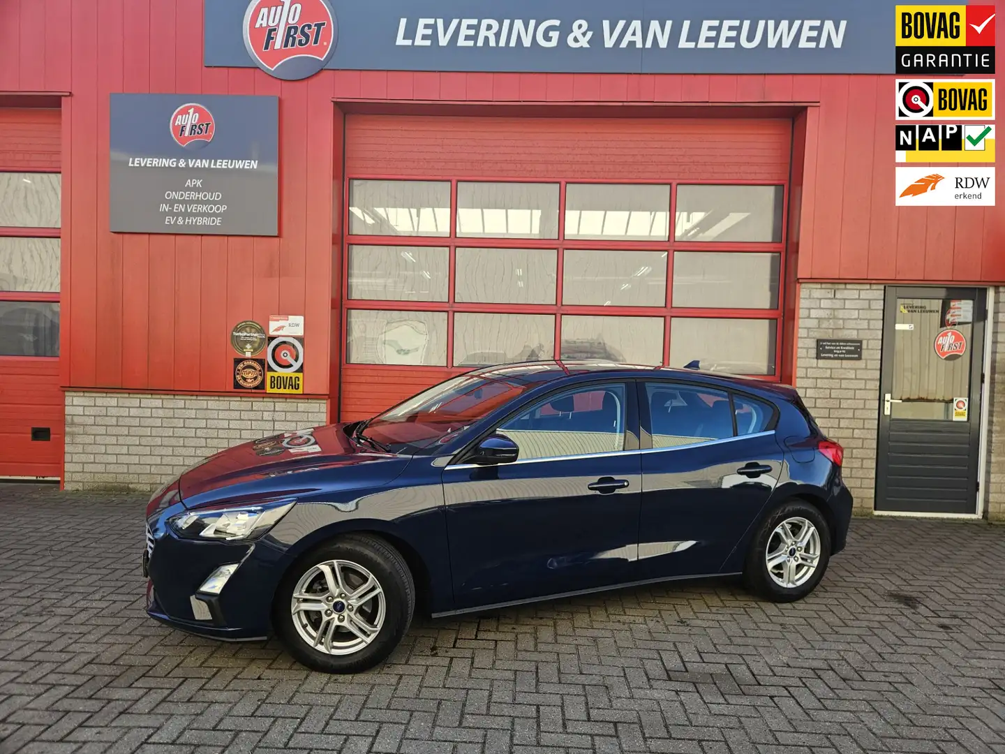 Ford Focus 1.0 EcoBoost Trend Edition Business Navigatie/ Par Blauw - 1