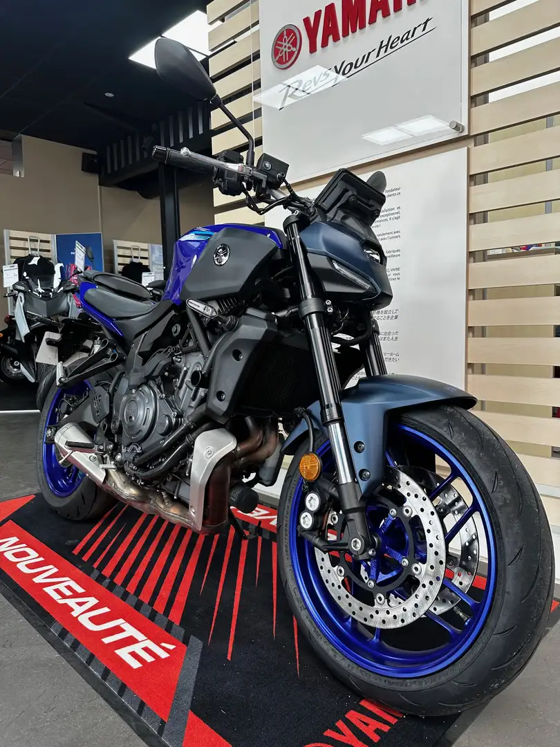 Yamaha MT-07 Bleu - 2