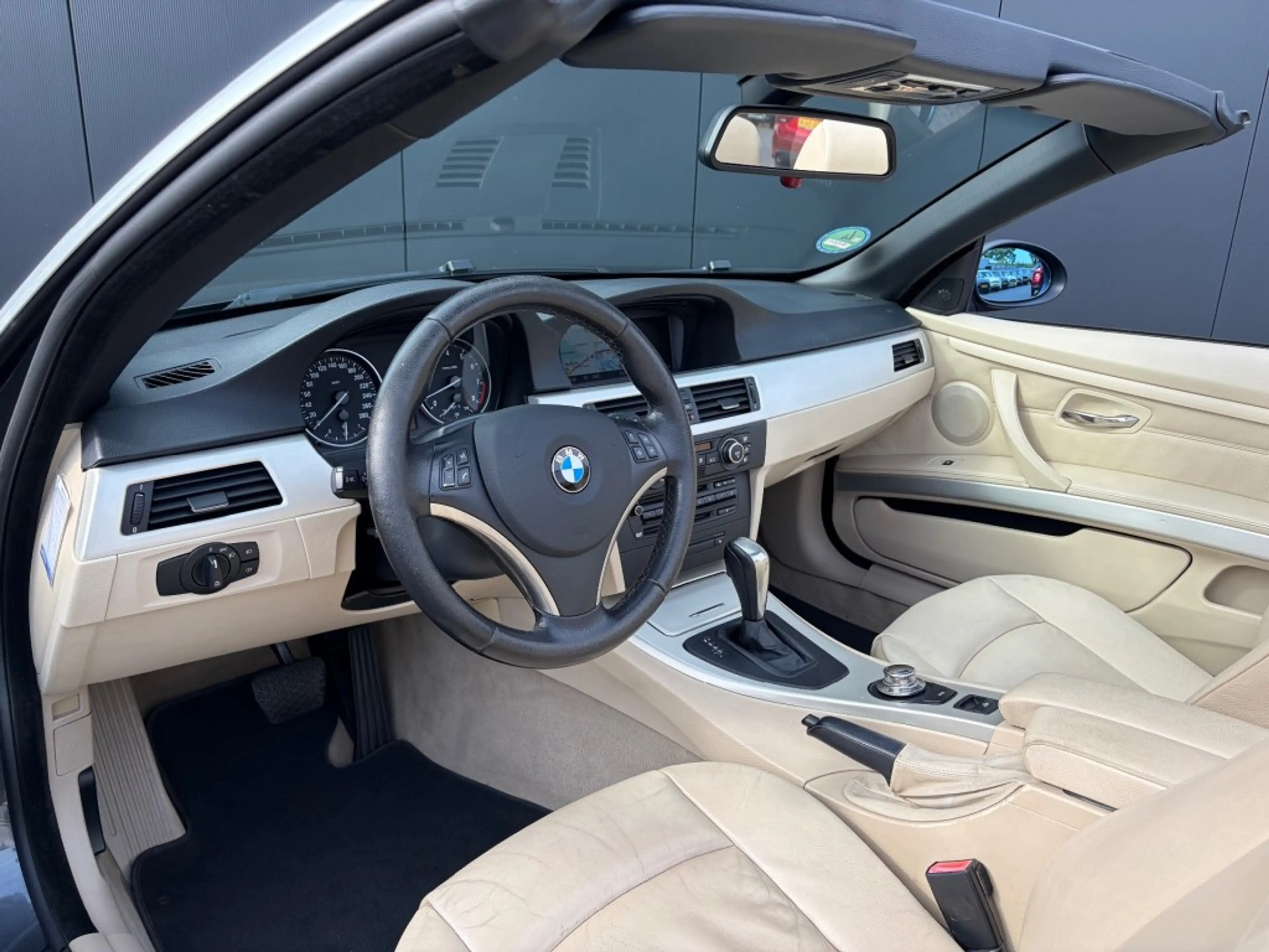 BMW 325 Cabrio 325i Aut. Leder Navi Xenon Trekhaak — photo 10