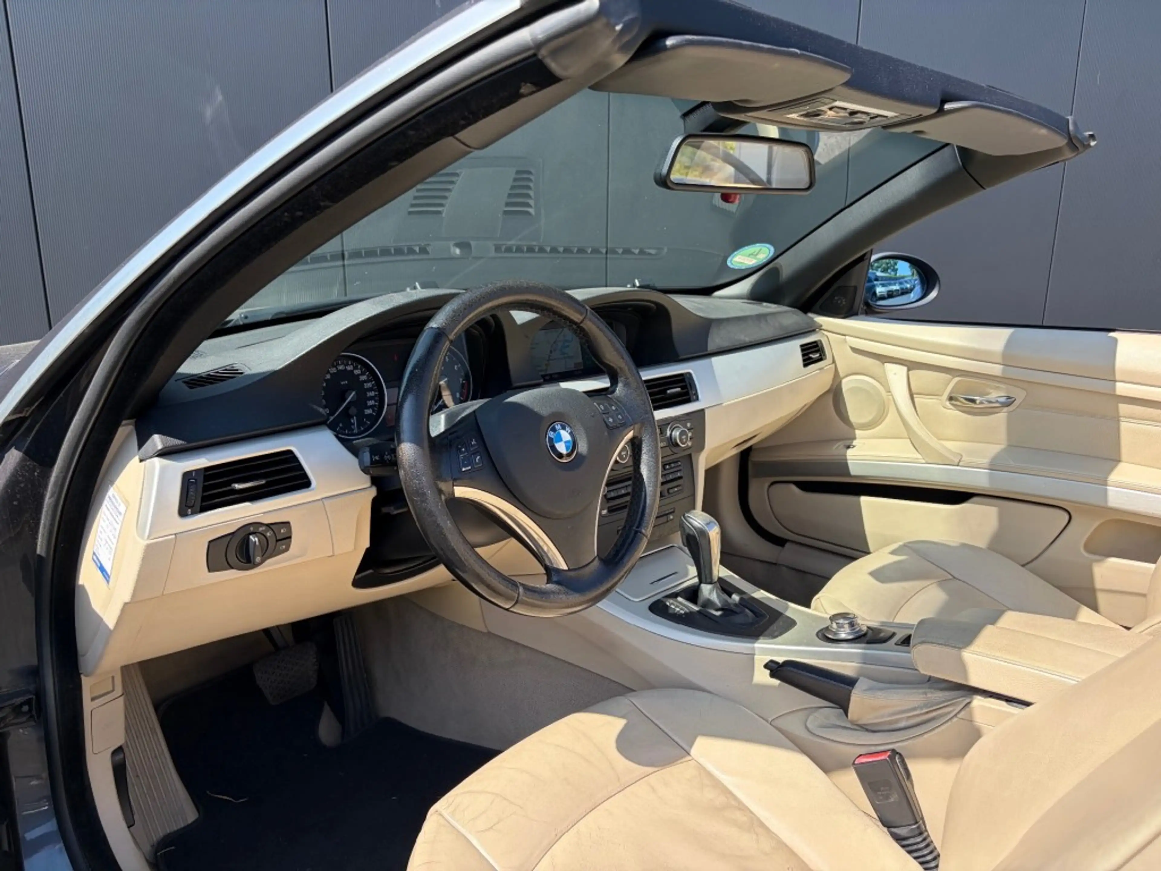 BMW 325 Cabrio 325i Aut. Leder Navi Xenon Trekhaak — photo 8