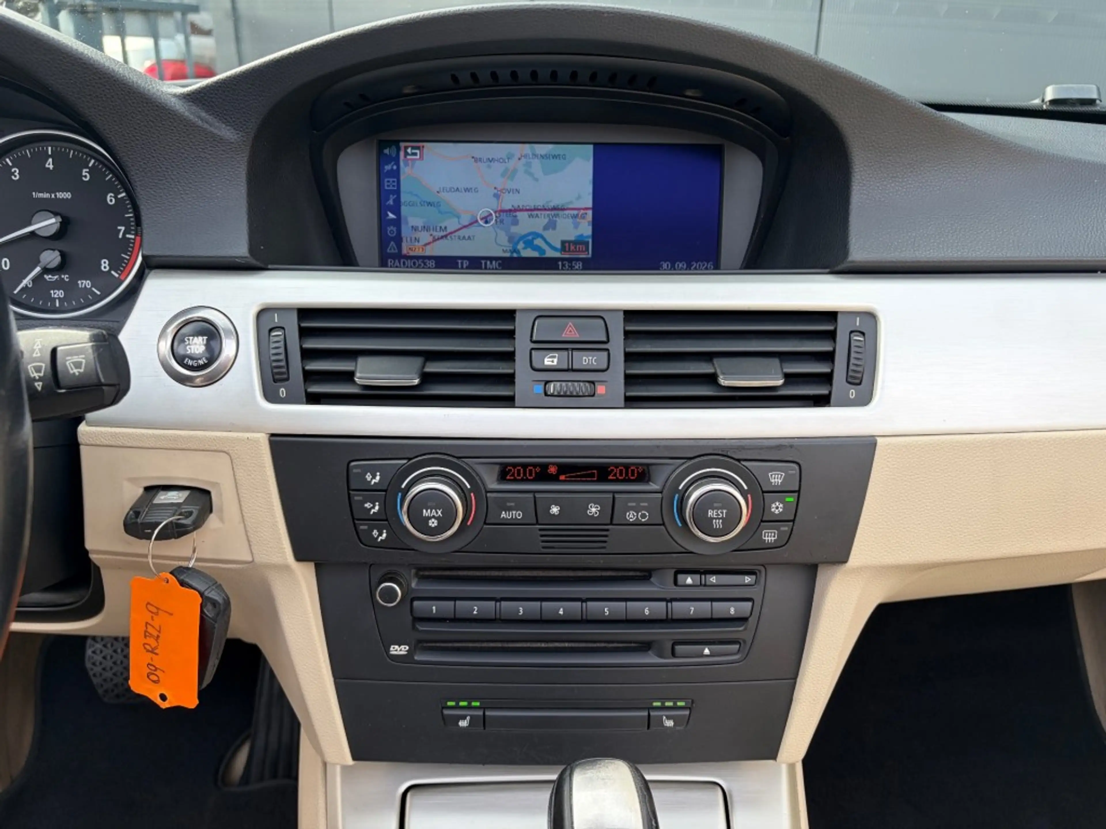 BMW 325 Cabrio 325i Aut. Leder Navi Xenon Trekhaak — photo 7