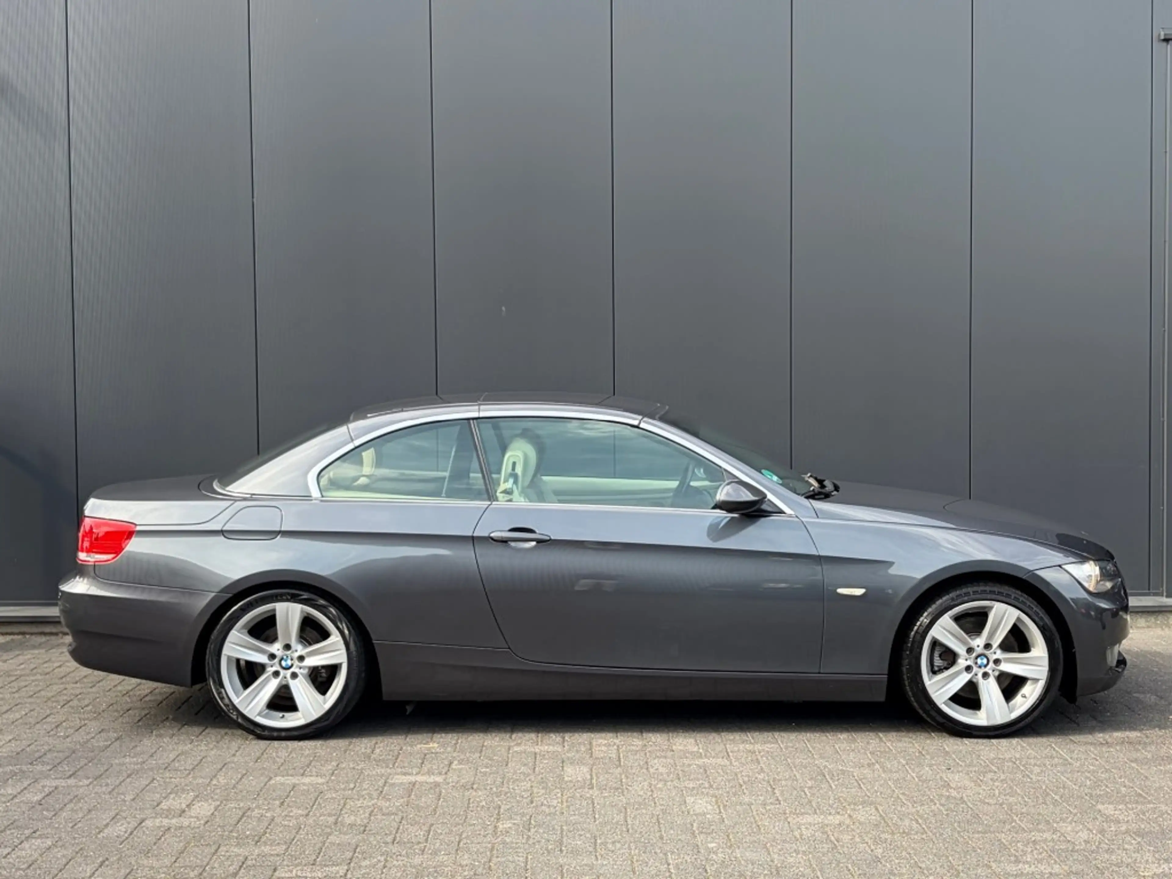 BMW 325 Cabrio 325i Aut. Leder Navi Xenon Trekhaak — photo 3