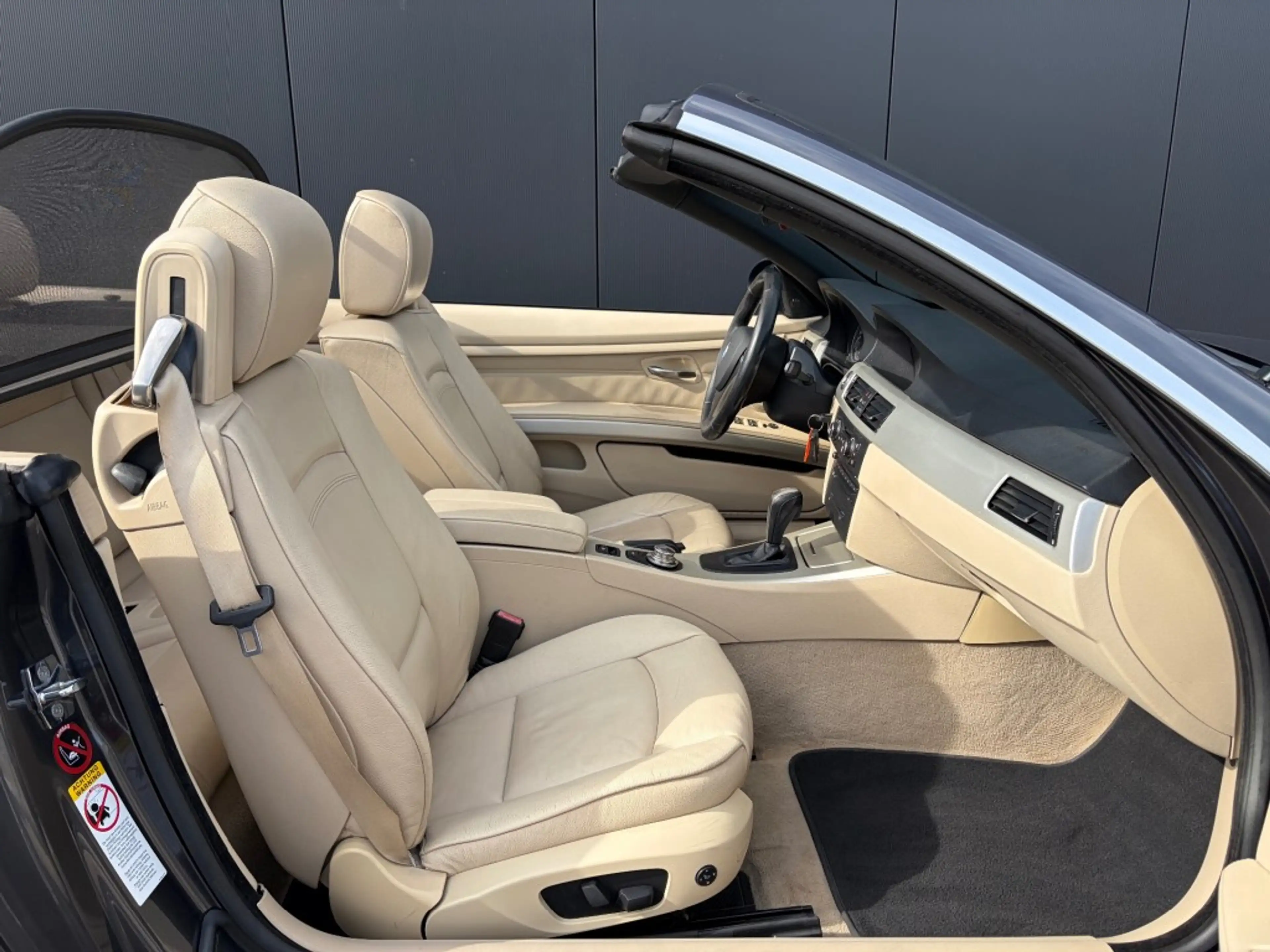 BMW 325 Cabrio 325i Aut. Leder Navi Xenon Trekhaak — photo 4