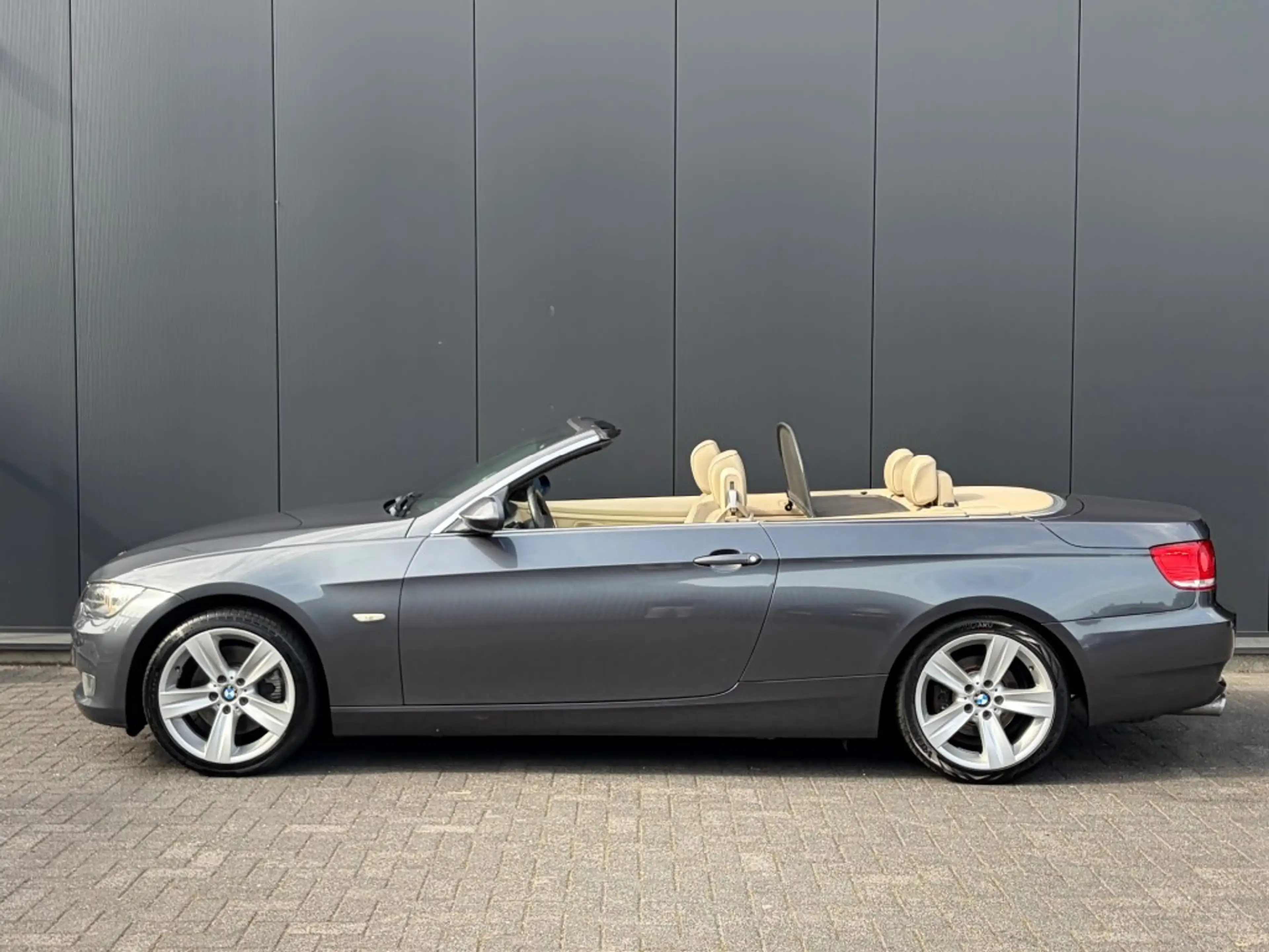 BMW 325 Cabrio 325i Aut. Leder Navi Xenon Trekhaak — photo 9