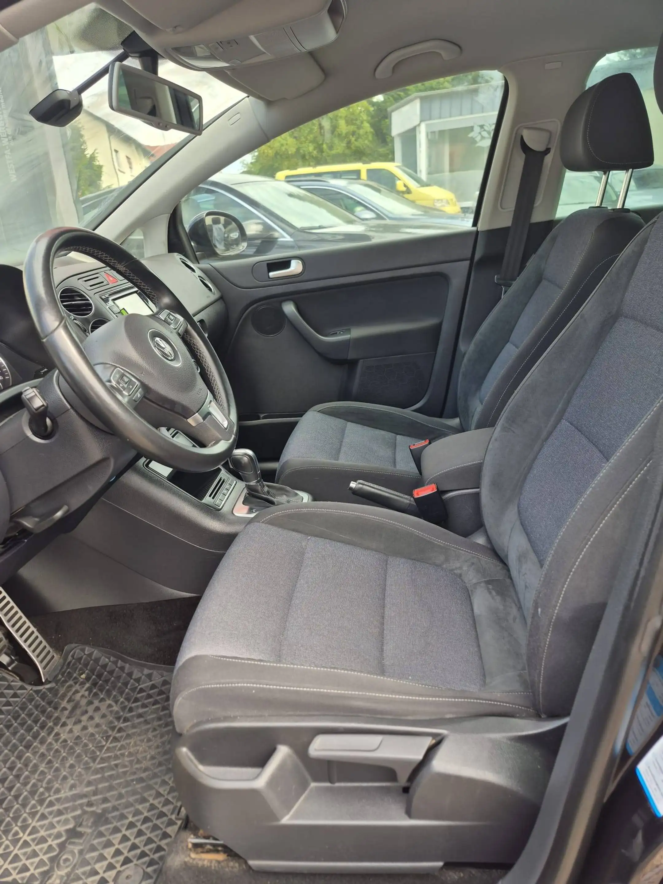 Volkswagen Golf Plus Style — photo 7