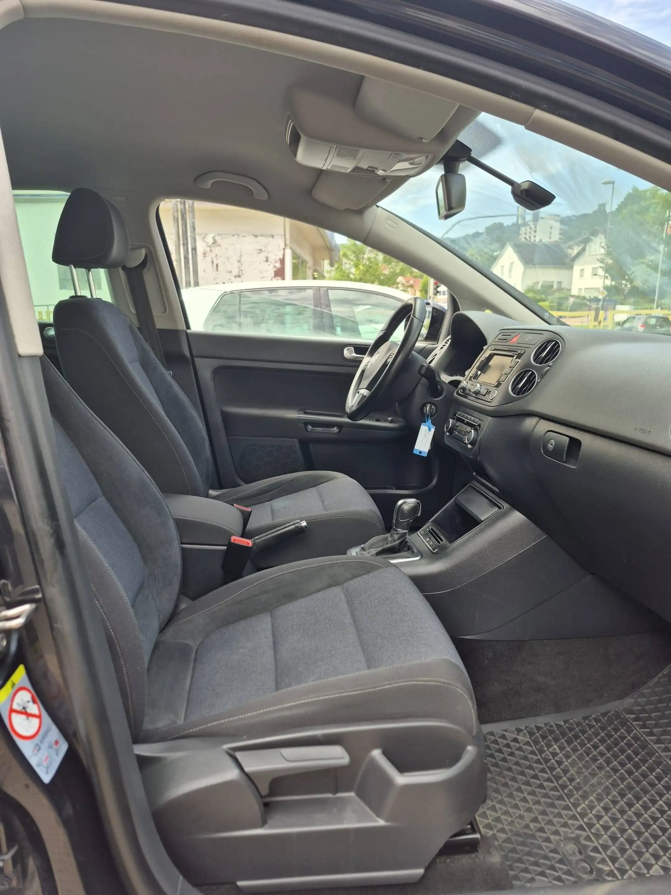 Volkswagen Golf Plus Style — photo 8