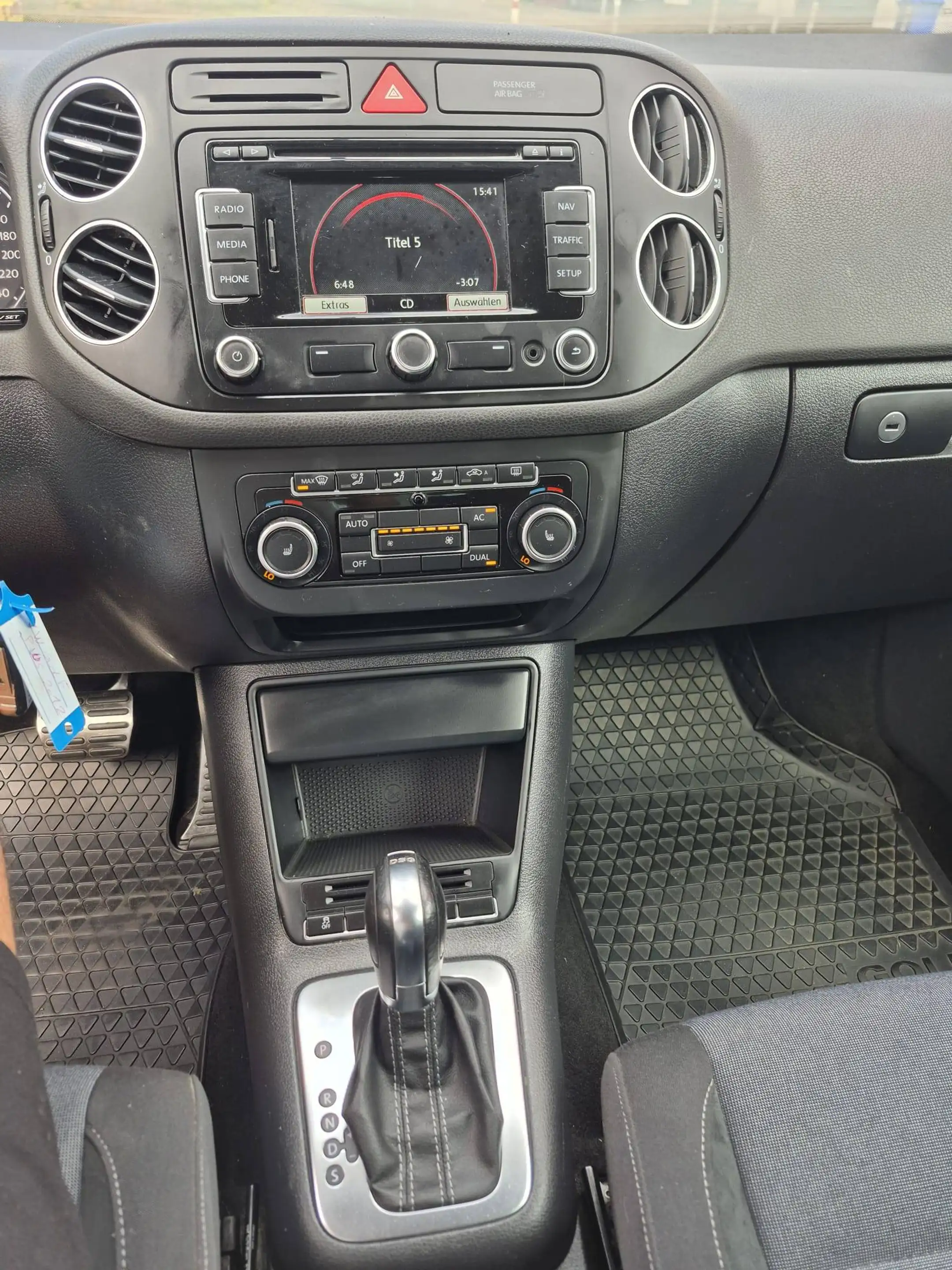Volkswagen Golf Plus Style — photo 15