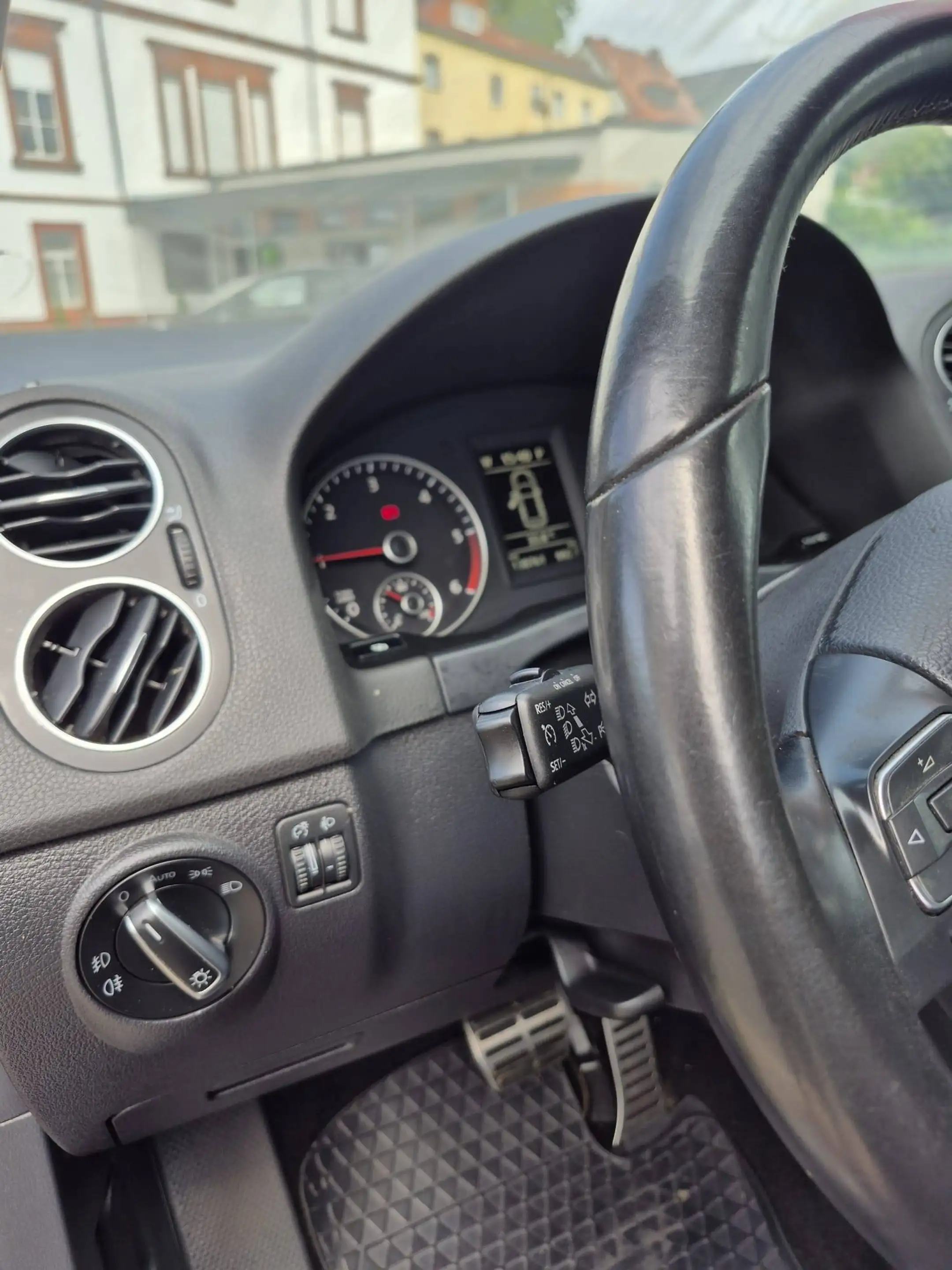 Volkswagen Golf Plus Style — photo 12