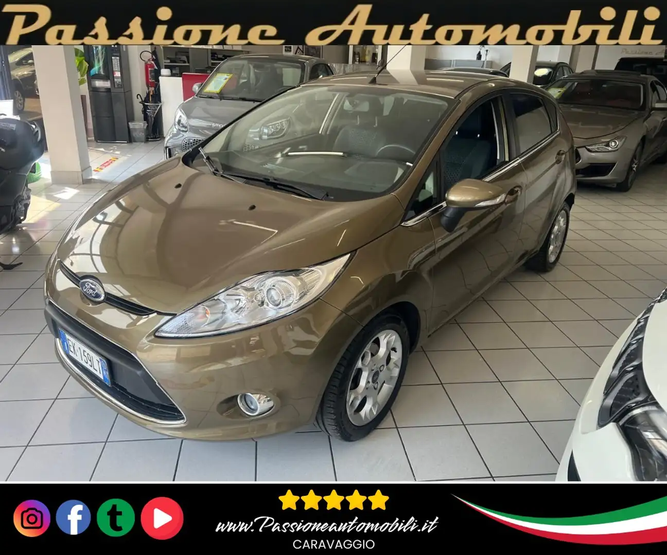 Ford Fiesta 5p 1.2 16v Titanium UNICOPROPRIETARIO Grün - 1