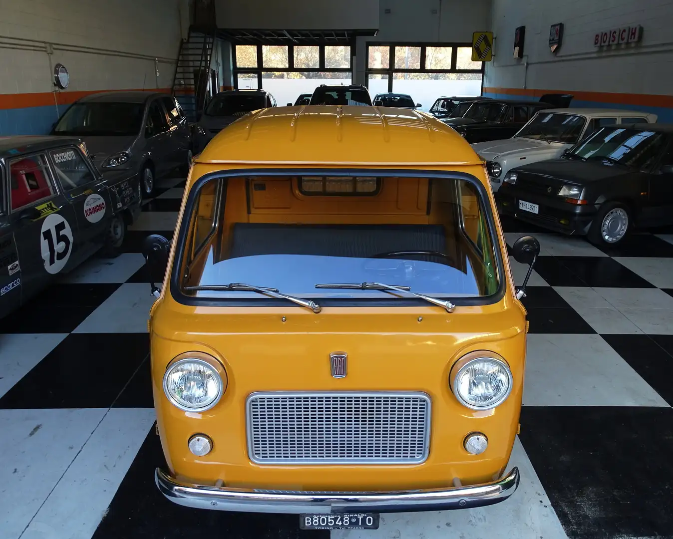 Fiat 600 T Carrozzeria Fissore Sarı - 1