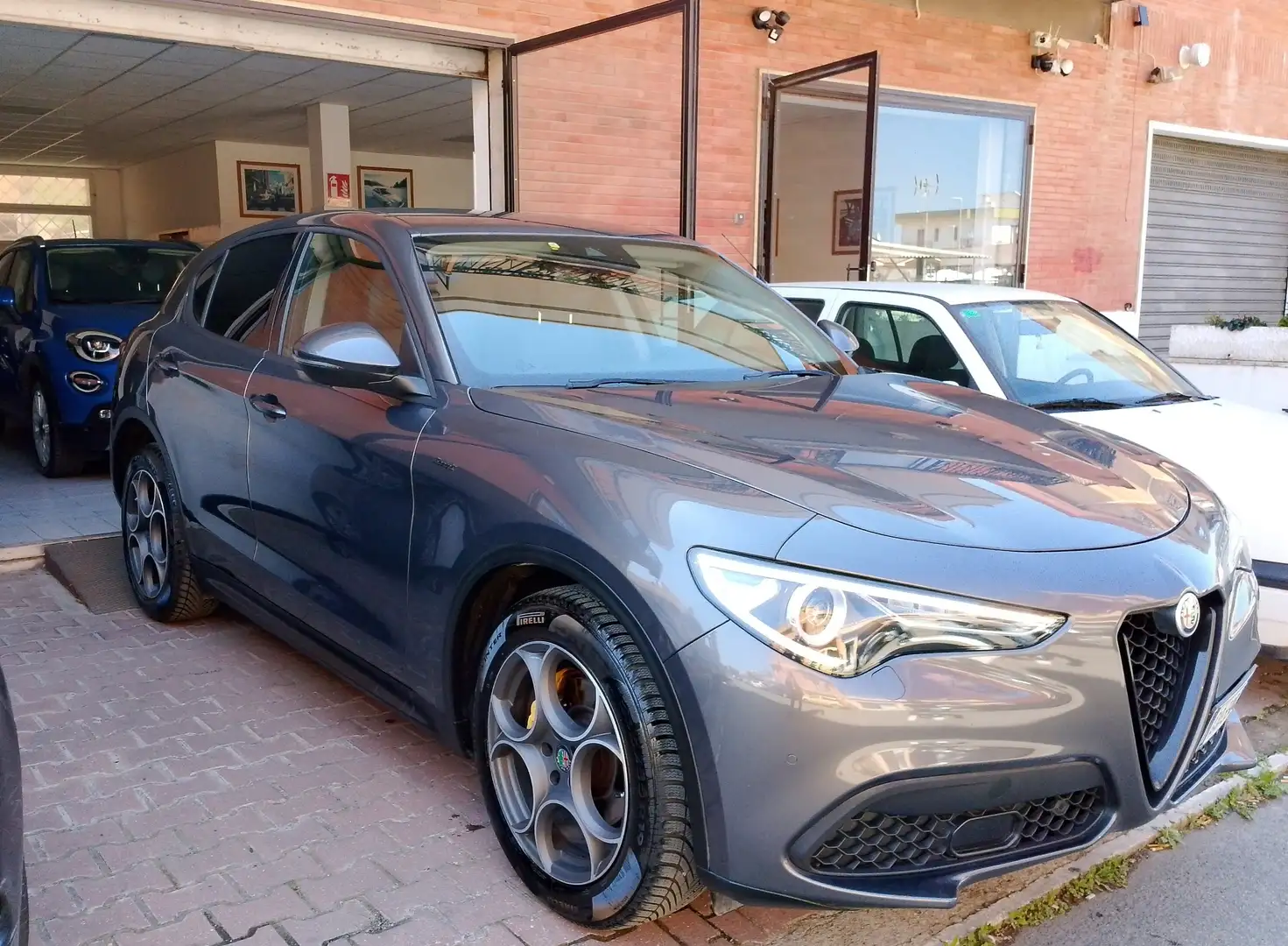 Alfa Romeo Stelvio Stelvio 2.2 Sprint Q4 190cv Automatico Grigio - 1