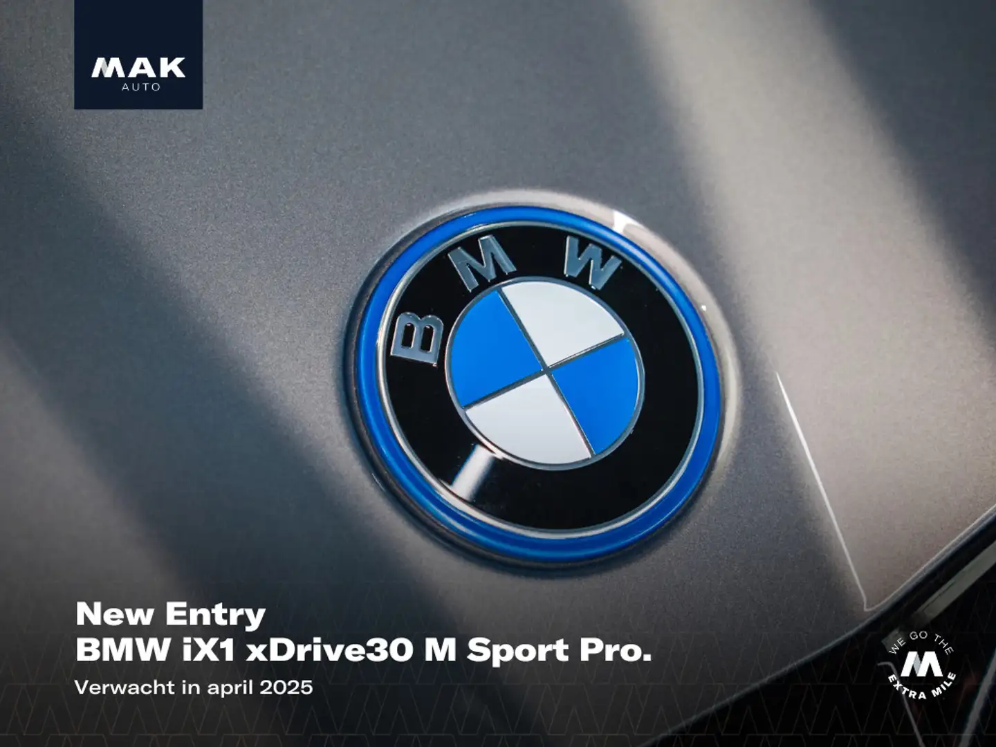 BMW iX1 xDrive30 M Sport Pro, NL auto, Frozen, pano, 19", Gris - 1