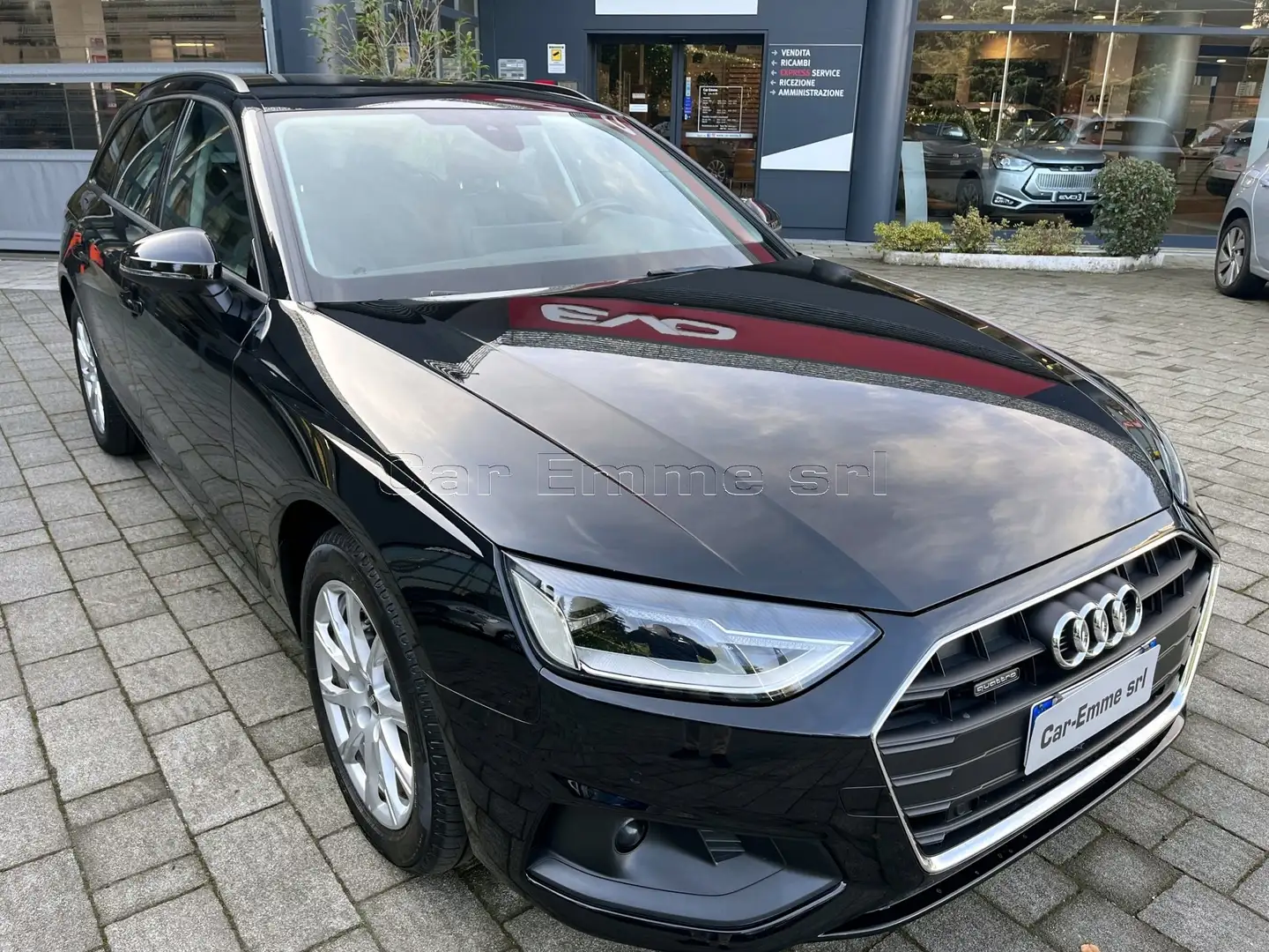 Audi A4 Avant 40 2.0 TDI Bus. Adv. Quattro 204CV S-Tronic Noir - 1