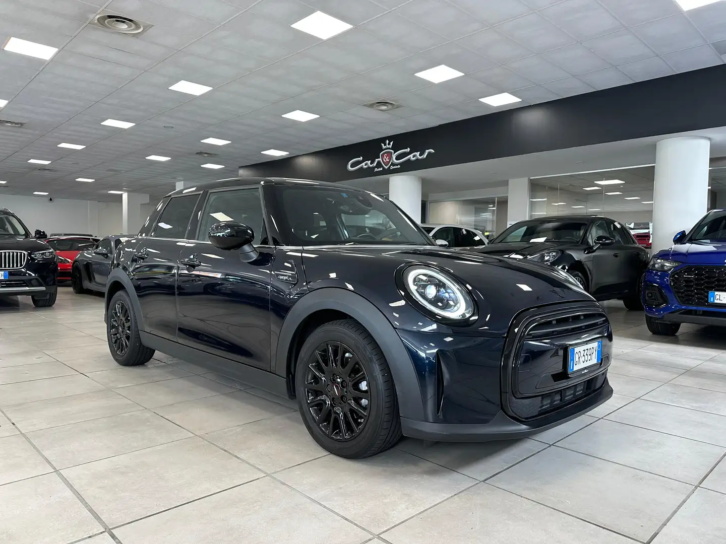MINI Cooper 5p 1.5 Camden auto Nero - 1