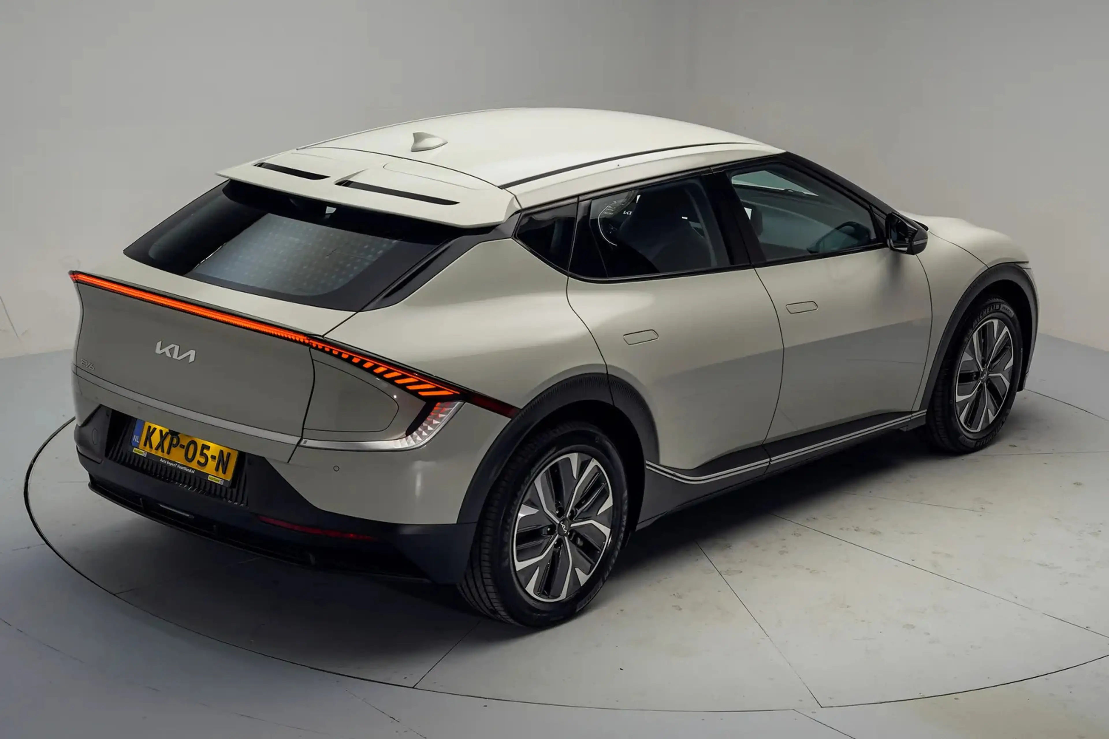 Kia EV6 Edition 77.4 kWh Aut. [ Adapt.cruise Navi Camera ] — photo 15
