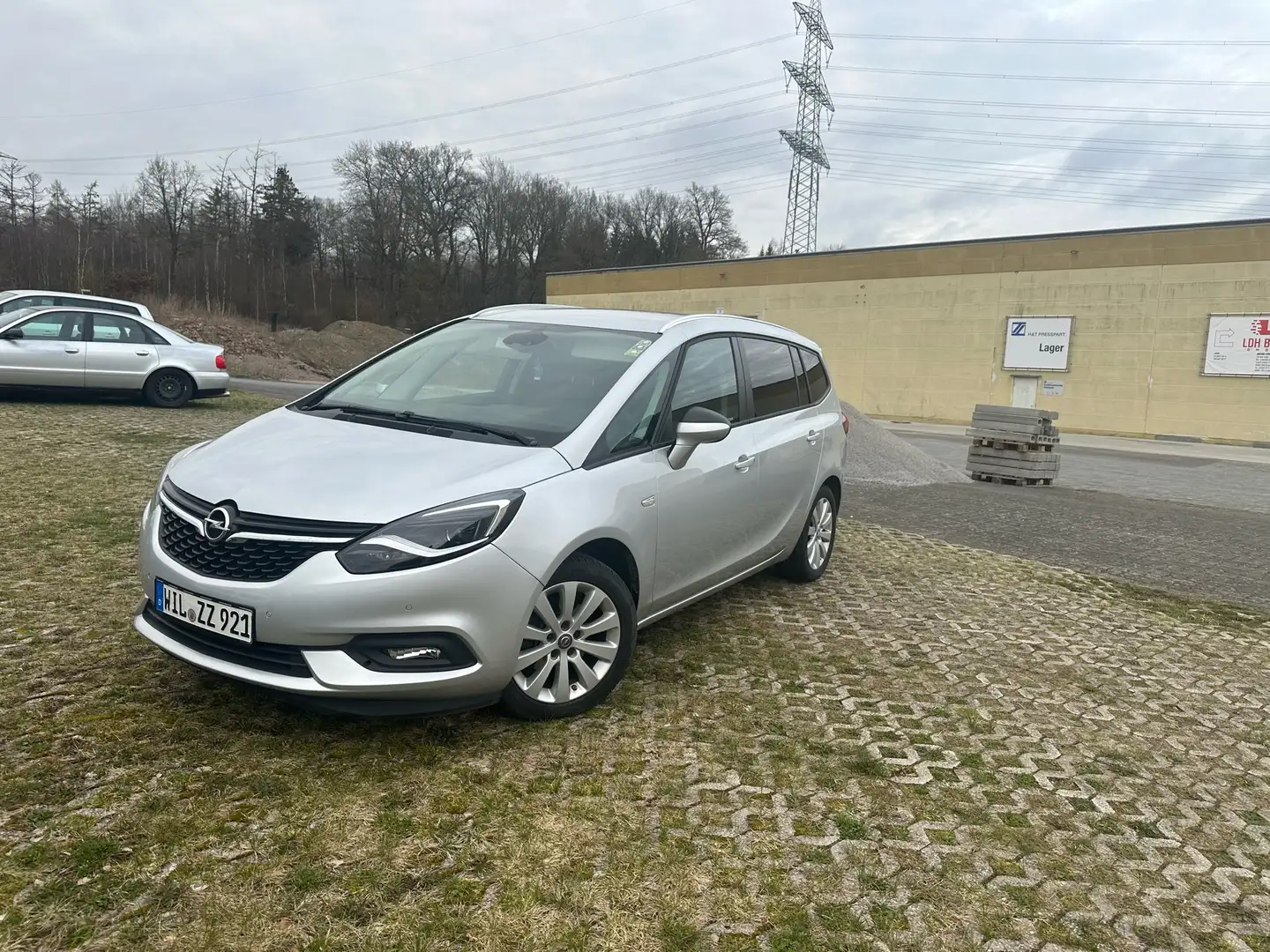 Opel Zafira Tourer 1.6 CDTI ecoFLEX Start/Stop Business Edition Ezüst - 1
