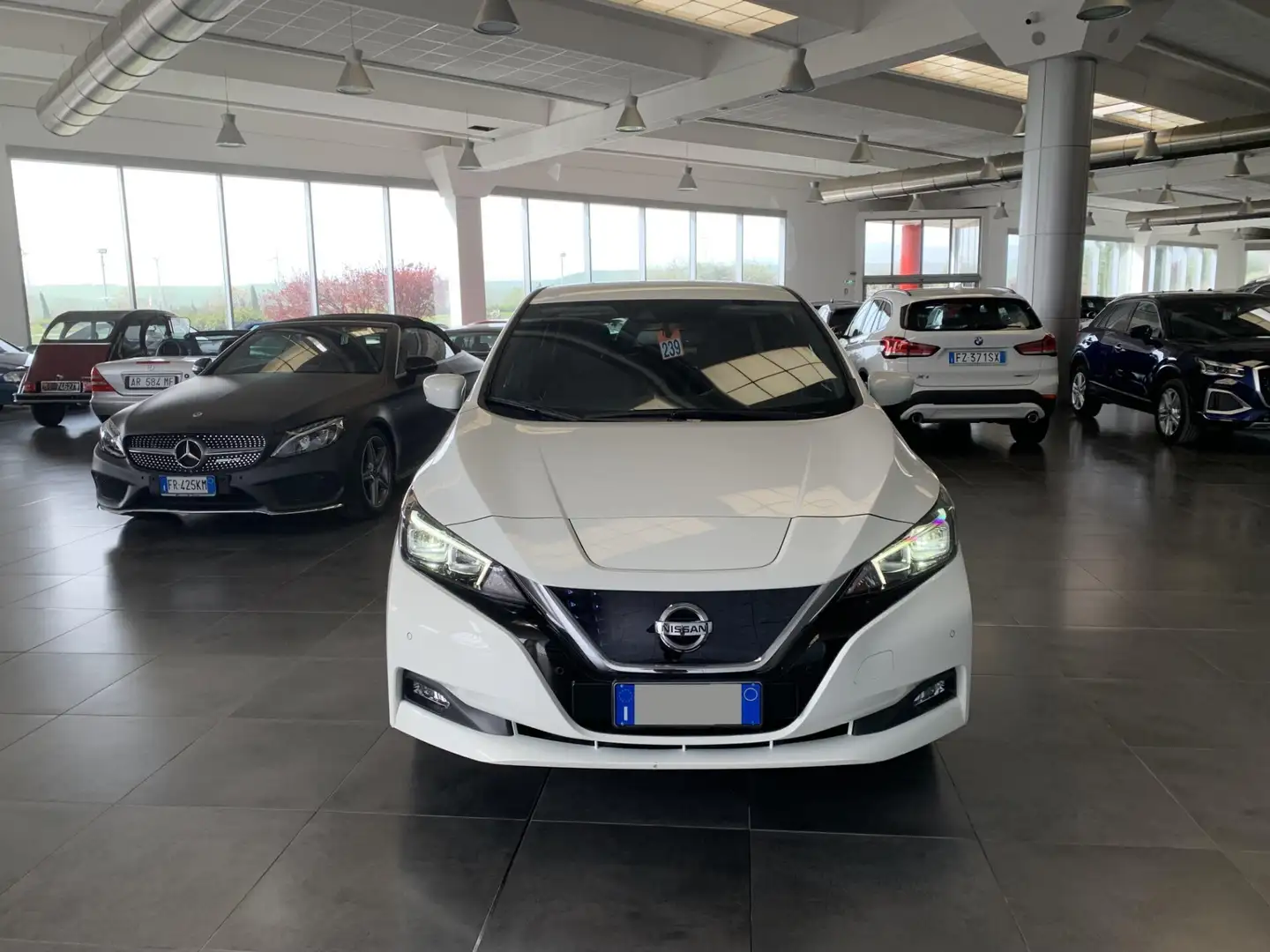 Nissan Leaf Business 40 kWh White - 2