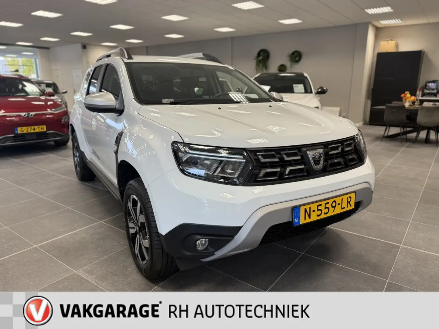 Dacia Duster 1.0 TCe, be fuel, Prestige, LPG Wit - 2