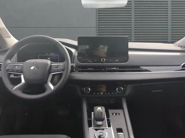 Mitsubishi Outlander Plus 360° Kamera+SHZ+LED Plug-in Hybrid  2.4 4W... Ansicht 5