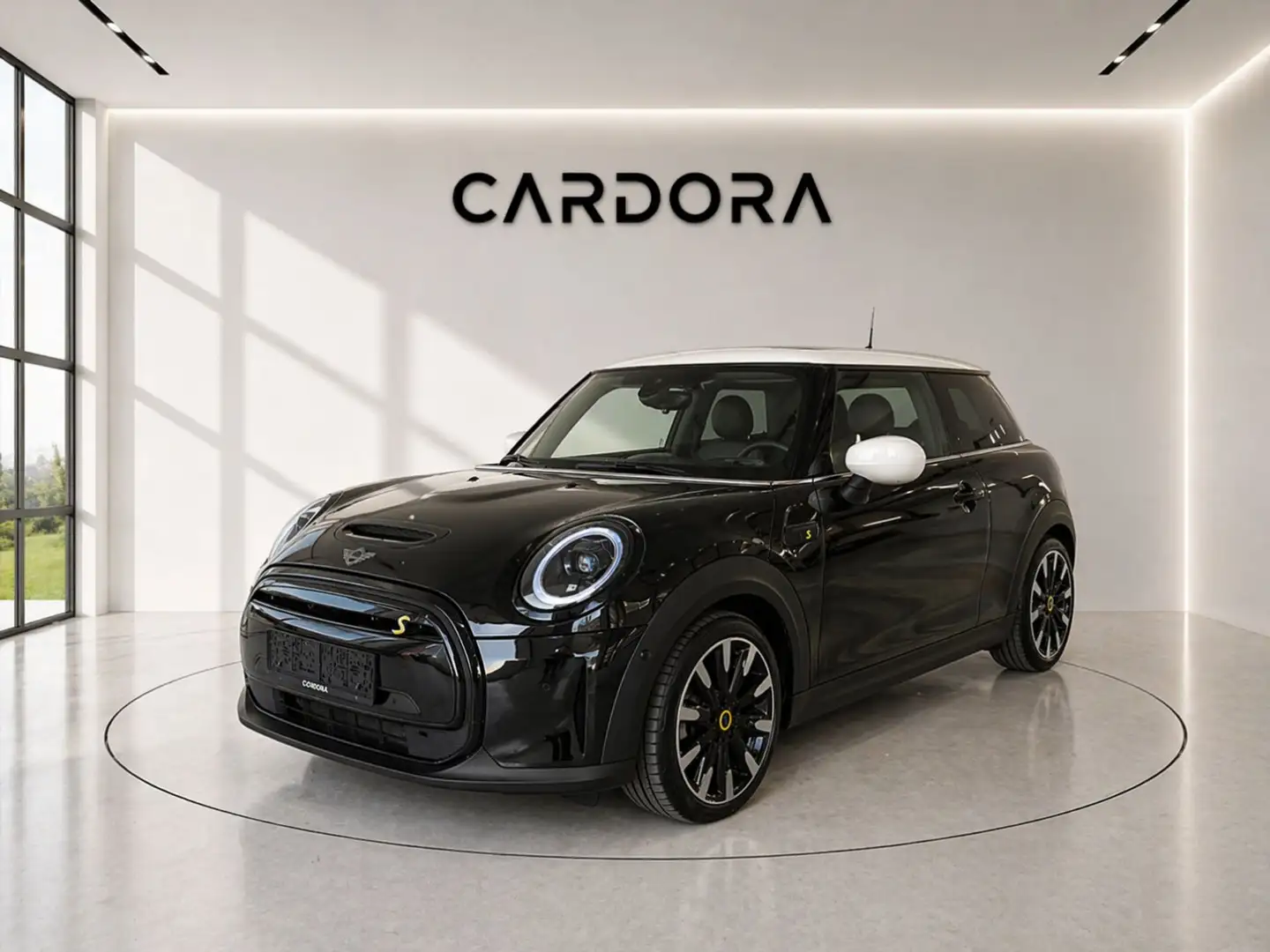 MINI Cooper SE *VOLL-LEDER*OPEN-SKY*WÄRMEPUMPE*HEAD-UP*NAVI* Schwarz - 1