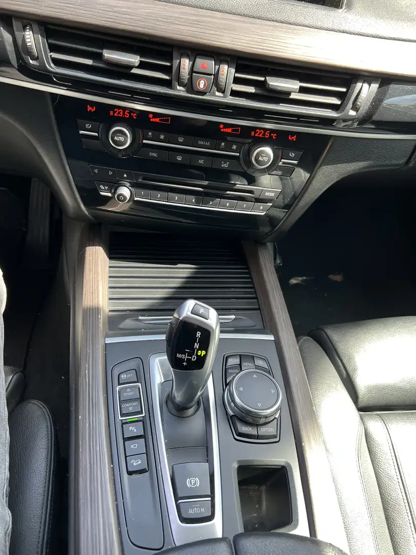 BMW X5 xDrive40d - 2