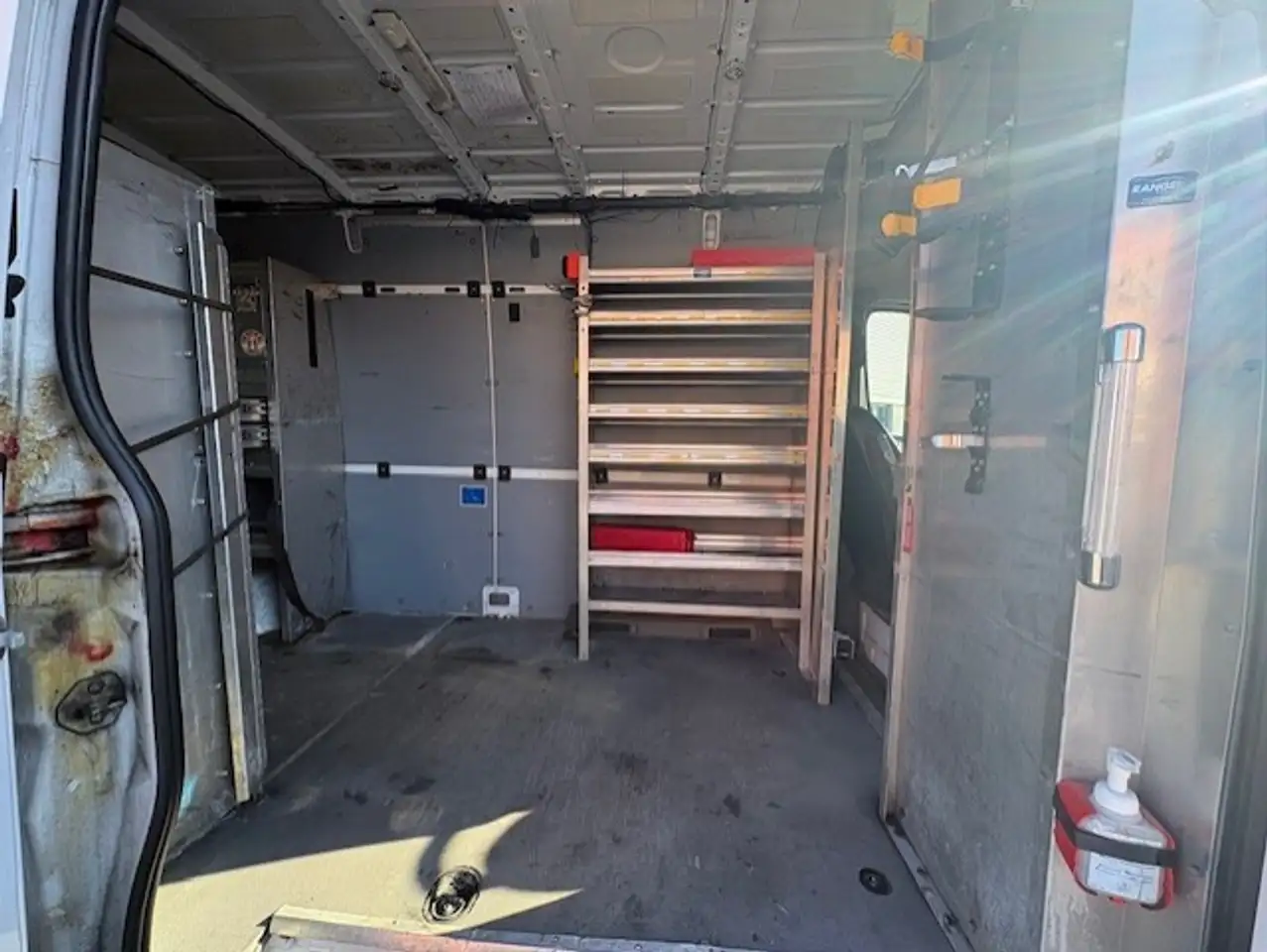 Mercedes-Benz Sprinter снимка Mercedes-Benz Sprinter