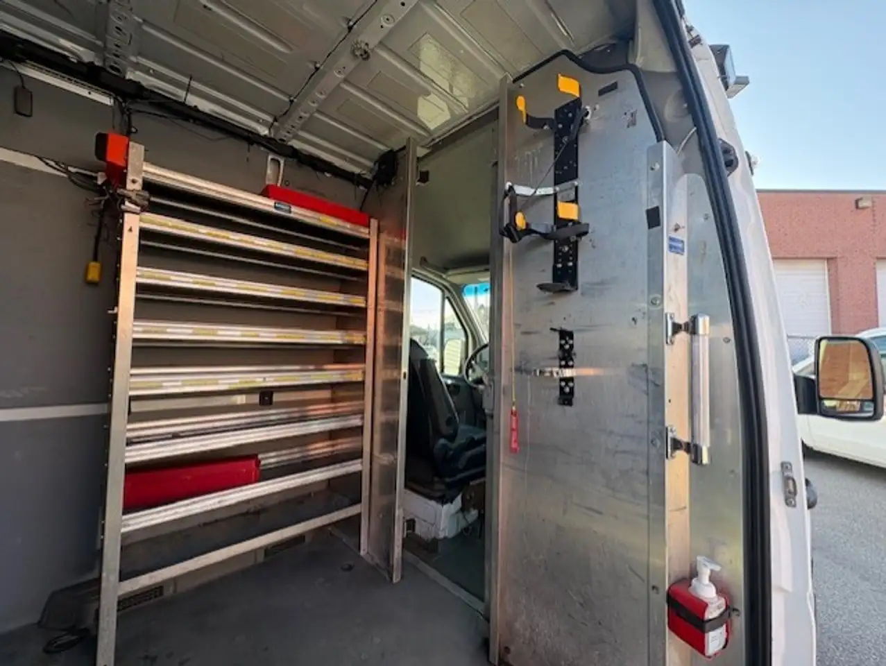 Mercedes-Benz Sprinter снимка Mercedes-Benz Sprinter